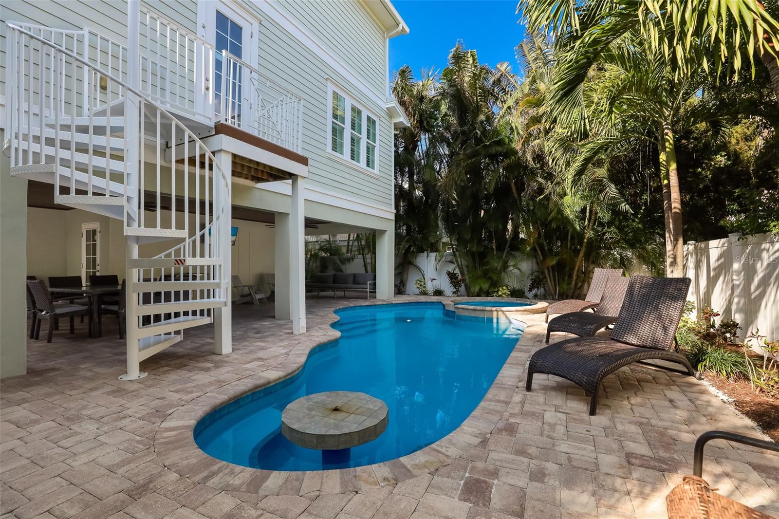 GULF VIEW SUB OF ANNA MARIA KEY - Residential