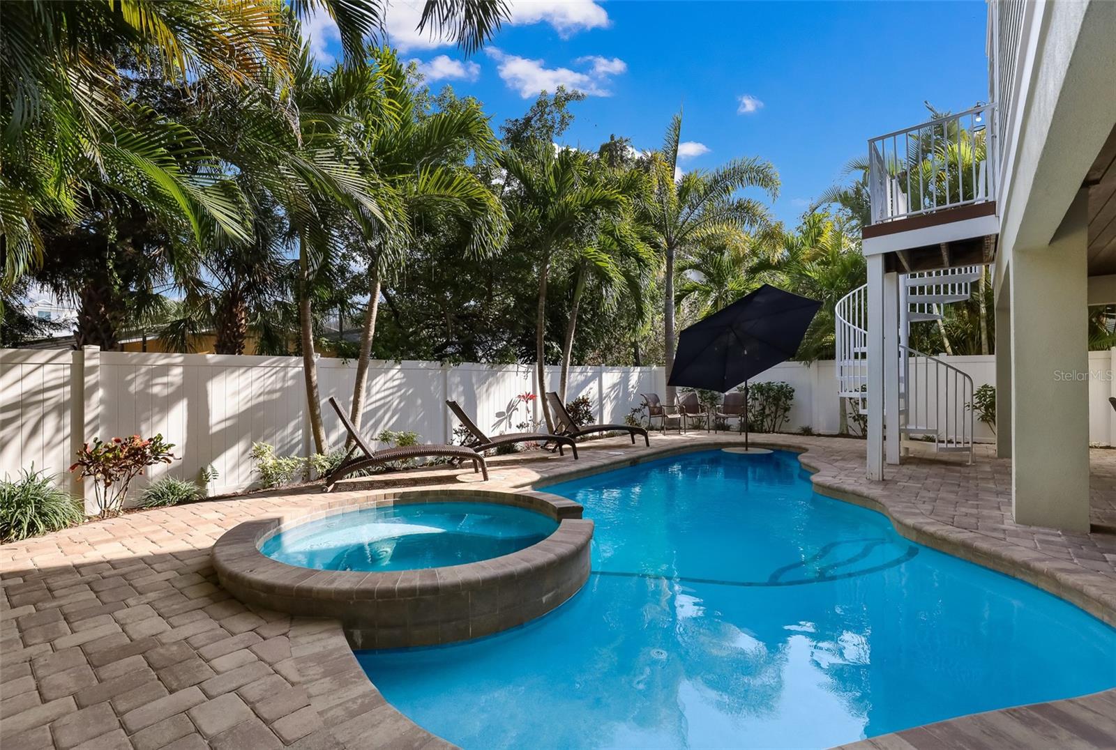 GULF VIEW SUB OF ANNA MARIA KEY - Residential