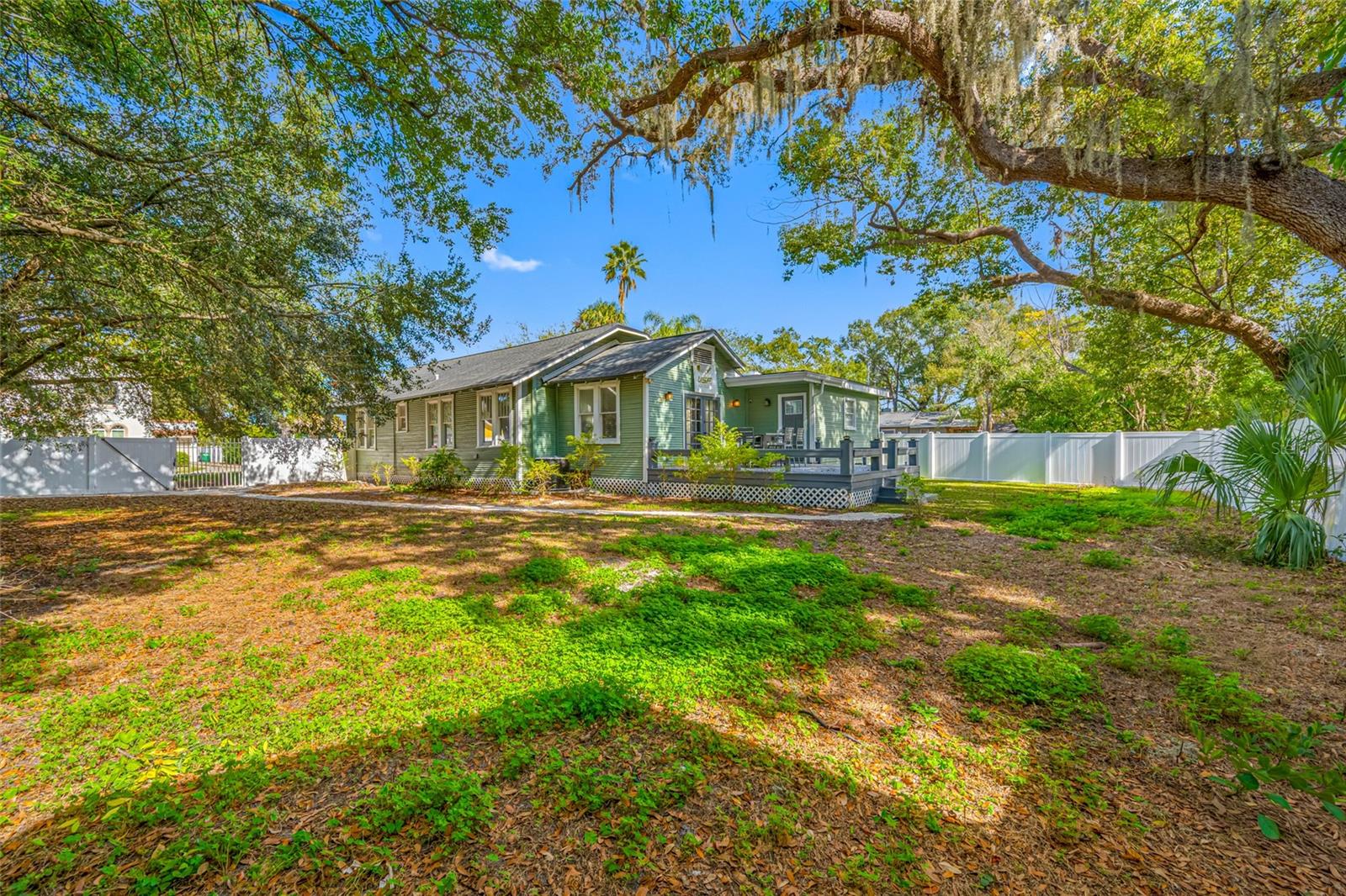 WEST SUWANEE HEIGHTS - Residential