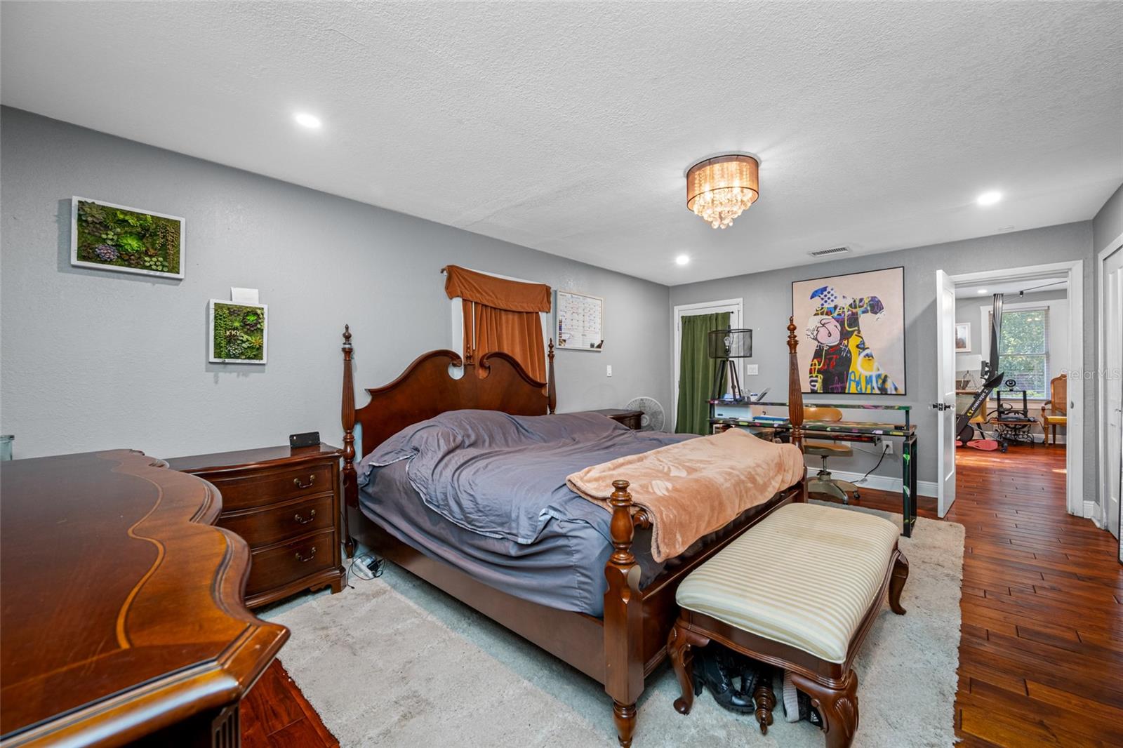 WEST SUWANEE HEIGHTS - Residential