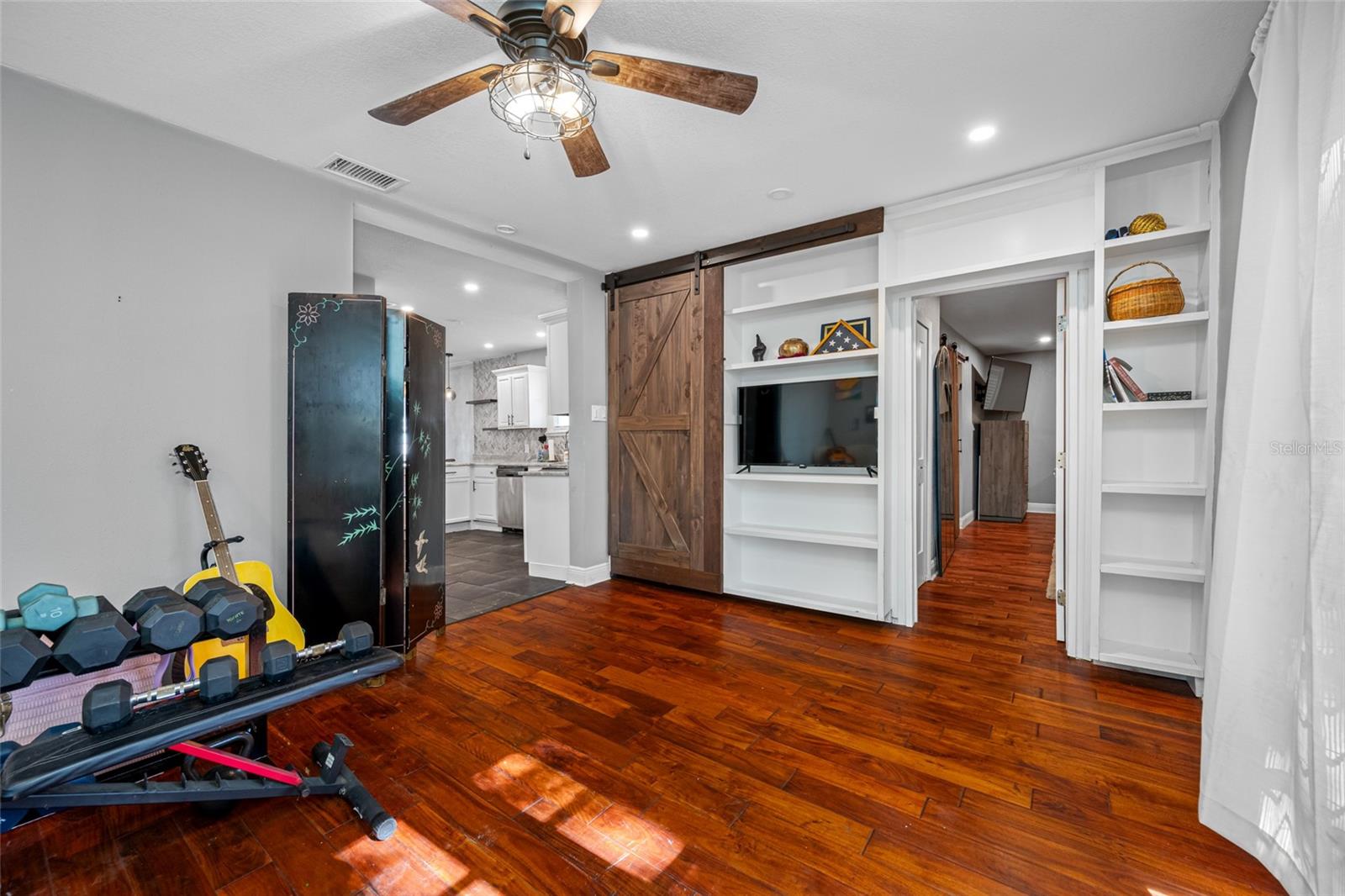 WEST SUWANEE HEIGHTS - Residential