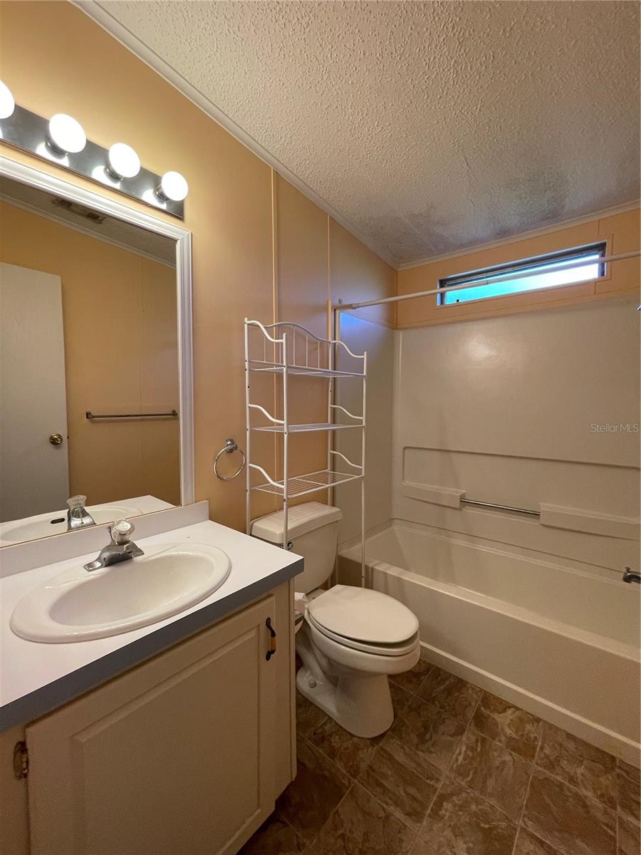 UNPLATTED - Residential Lease