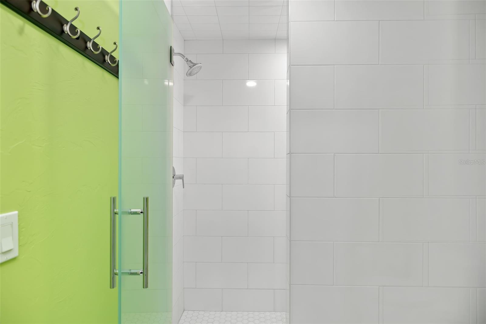 BAY ISLES - Residential