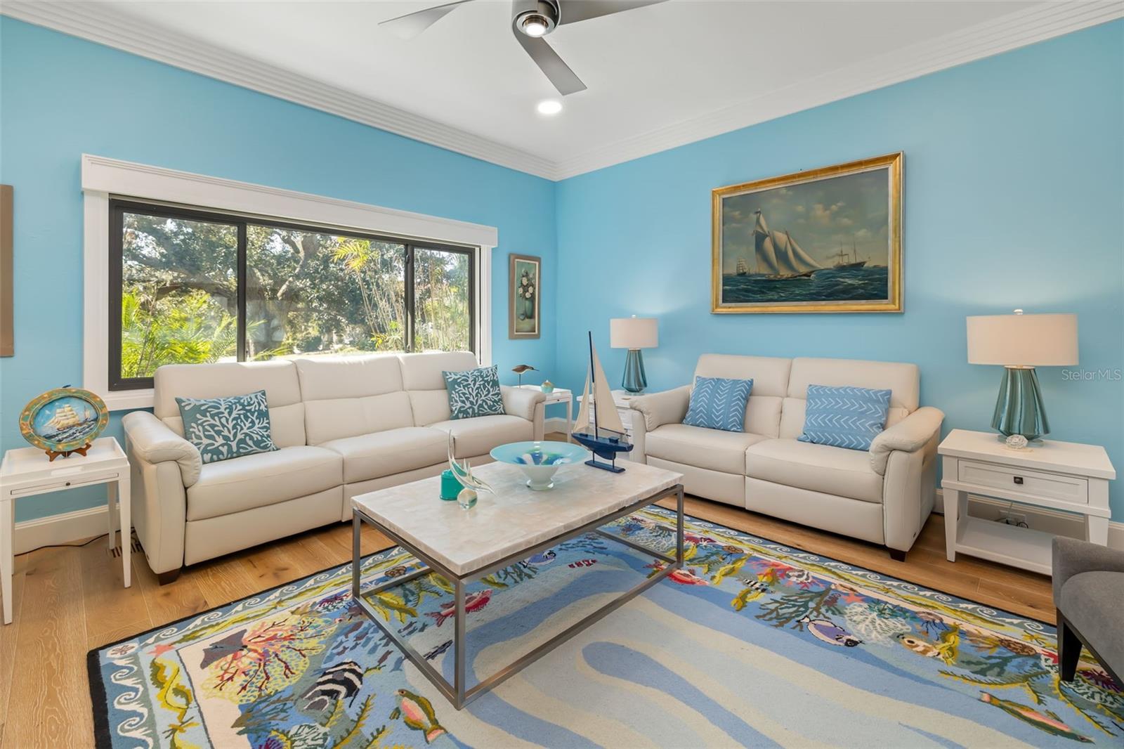 BAY ISLES - Residential