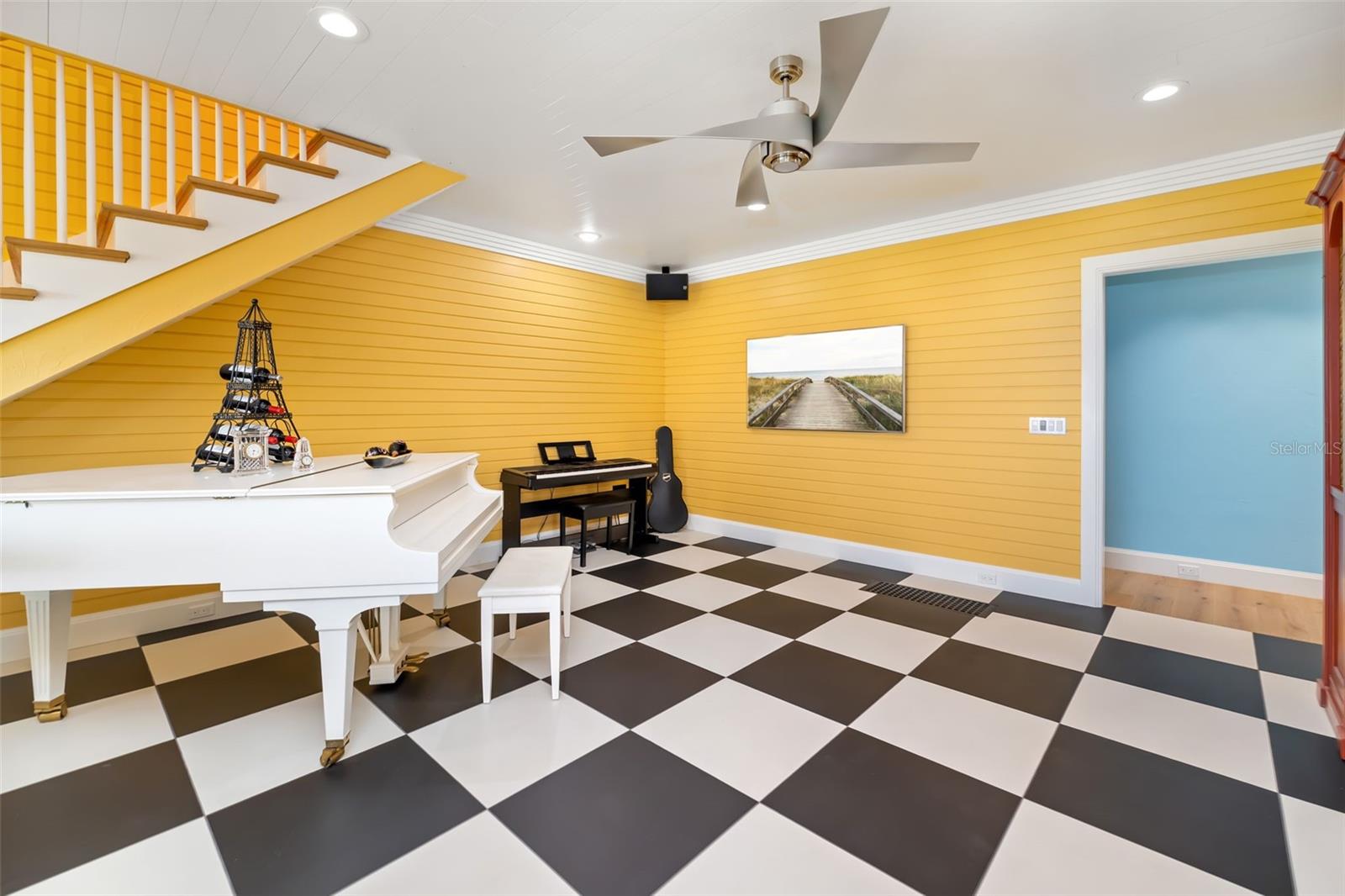 BAY ISLES - Residential