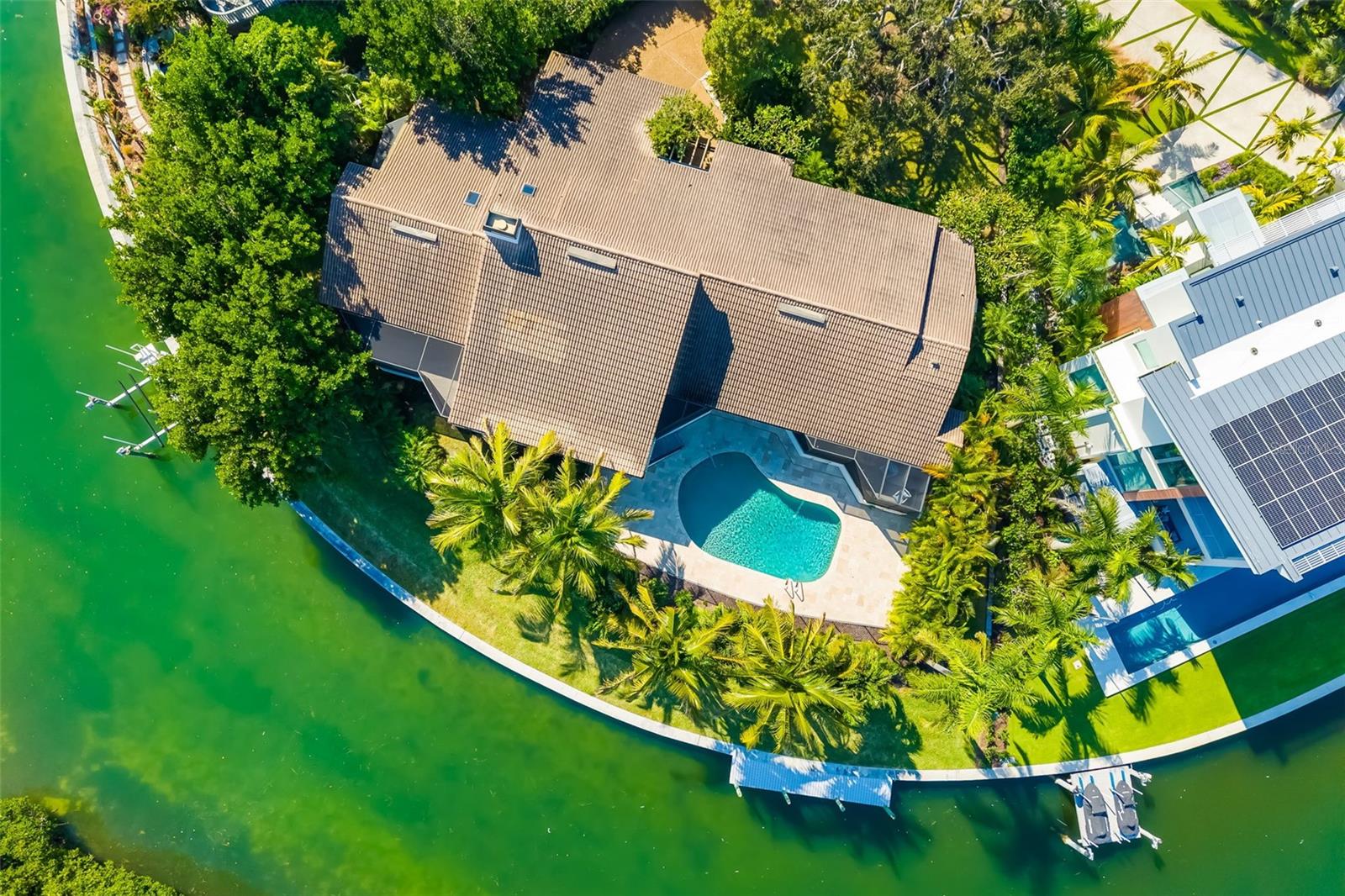 BAY ISLES - Residential