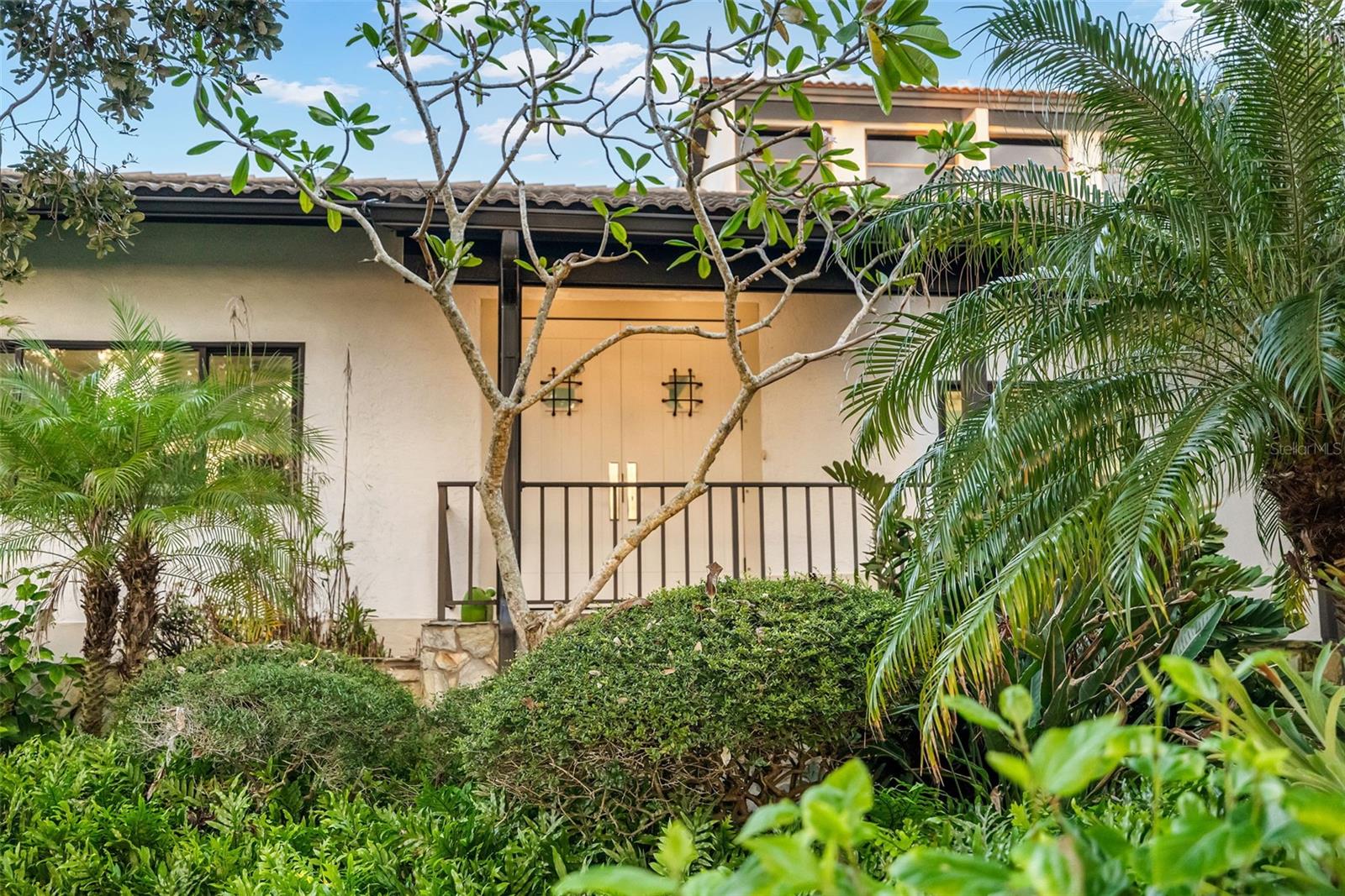 BAY ISLES - Residential