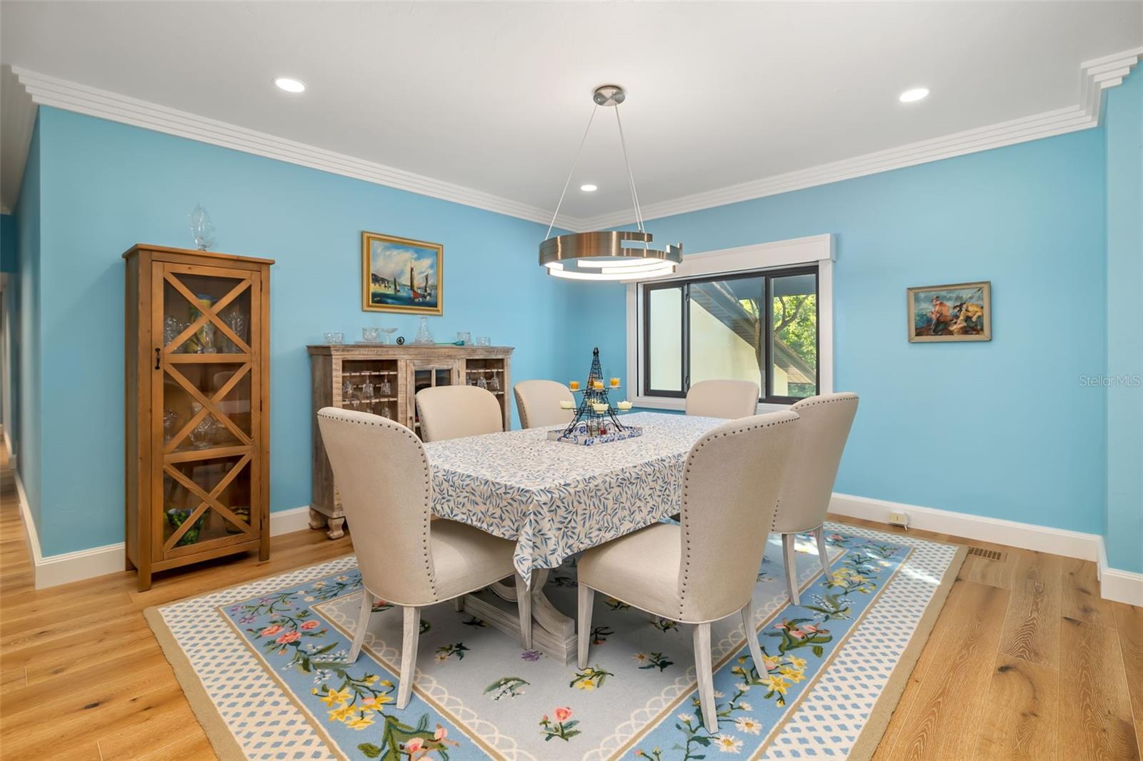 BAY ISLES - Residential