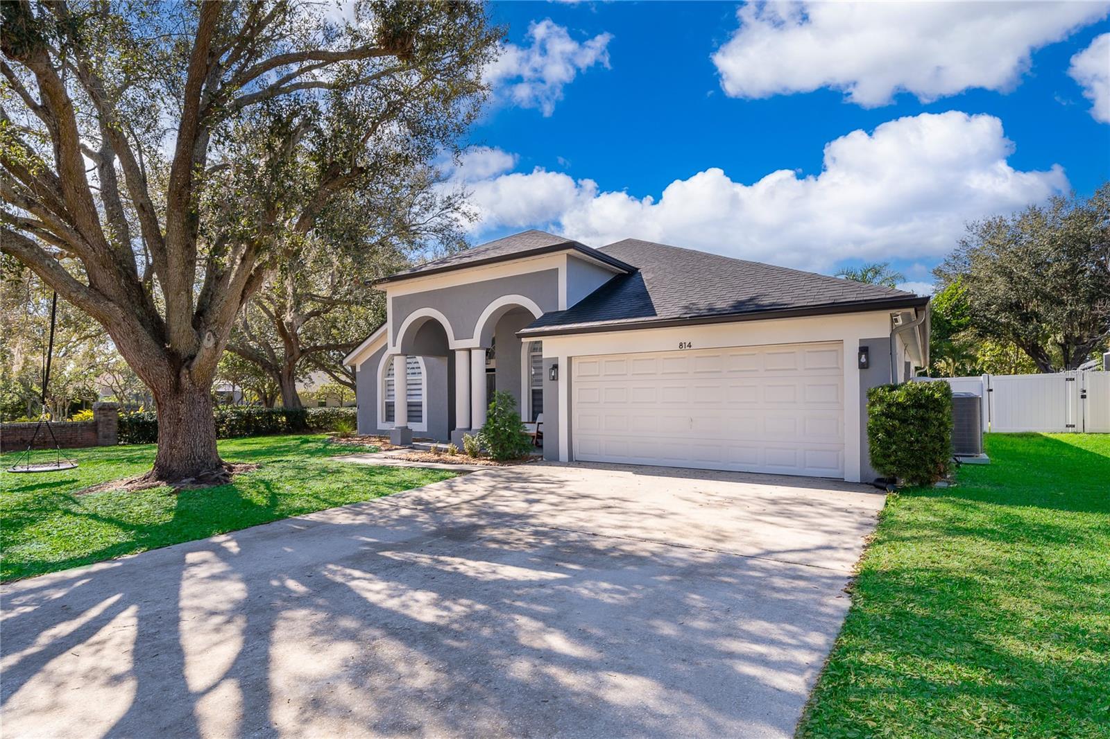 814 WINDERGROVE COURT