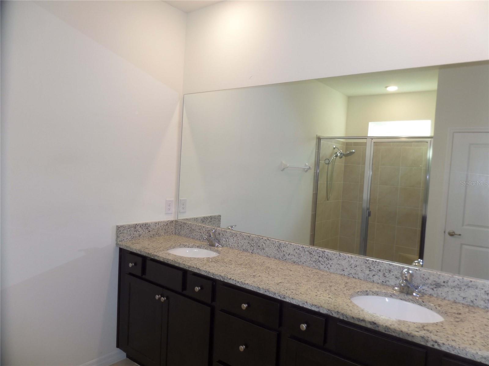 BEAUMONT PH 2 & 3 - Residential Lease