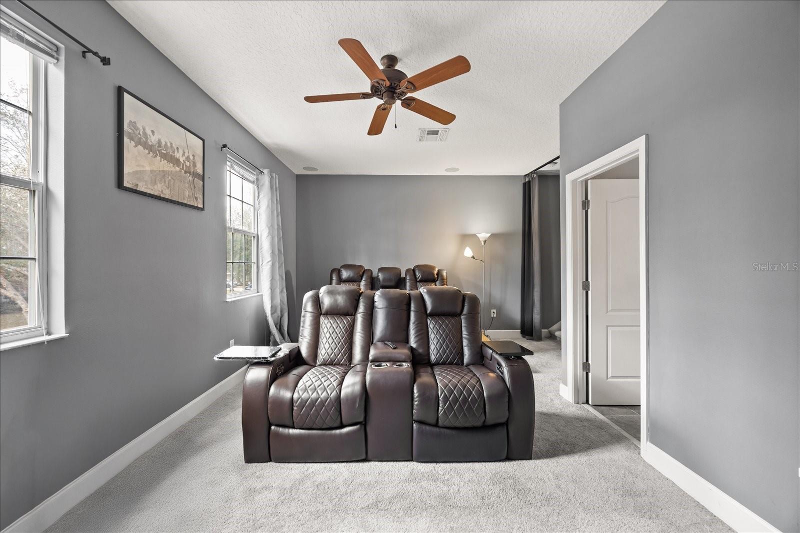 STONEYBROOK HILLS 18 - Residential