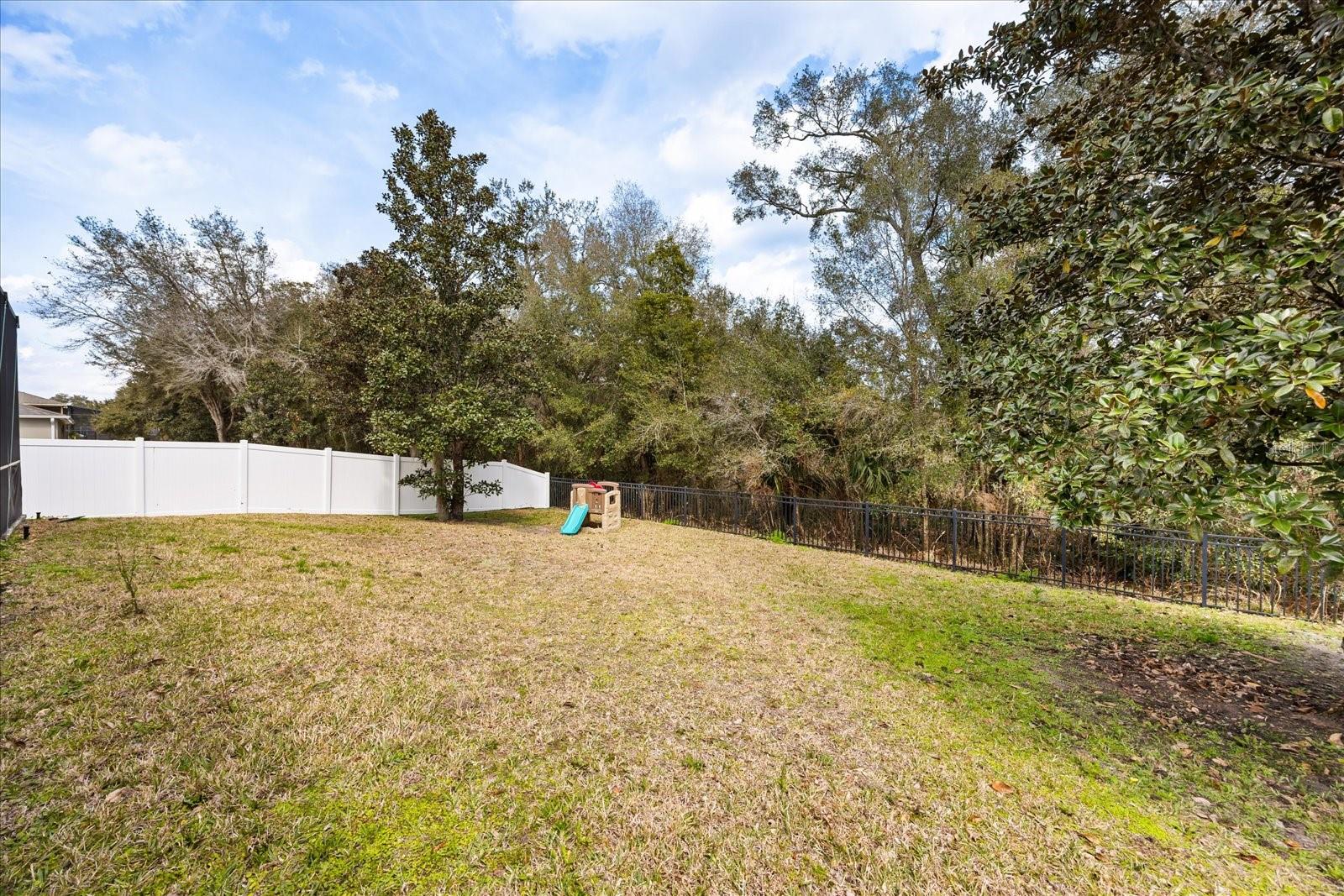 STONEYBROOK HILLS 18 - Residential