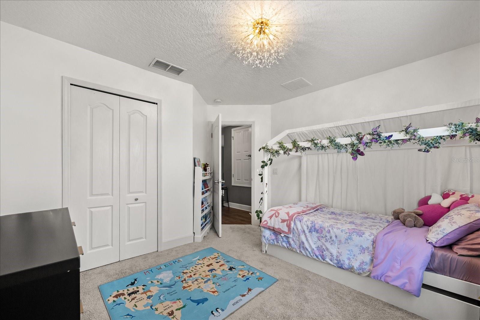 STONEYBROOK HILLS 18 - Residential