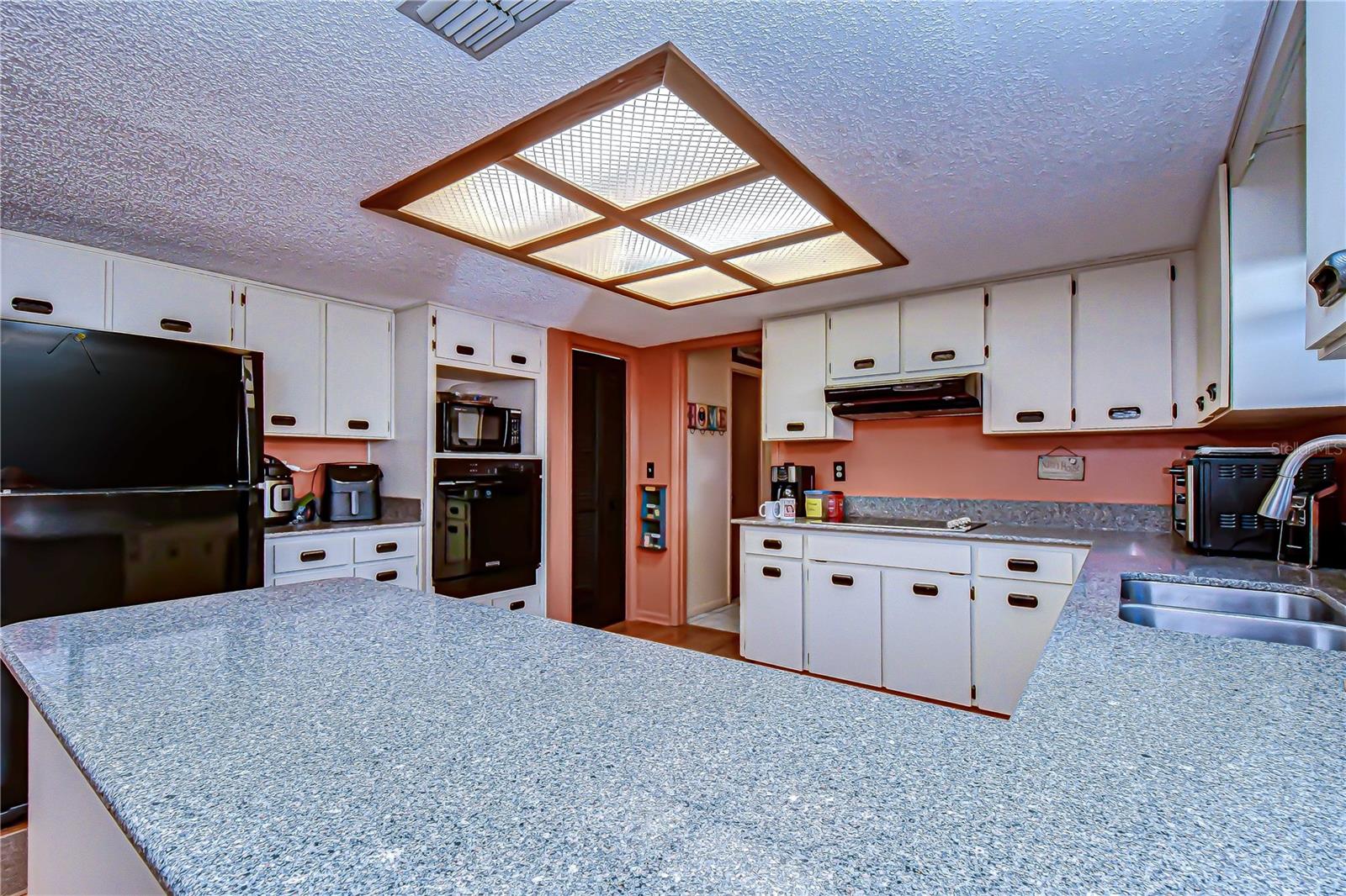 ZEPHYRHILLS COLONY CO - Residential