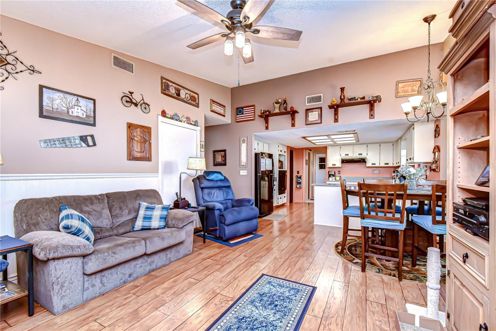 ZEPHYRHILLS COLONY CO - Residential