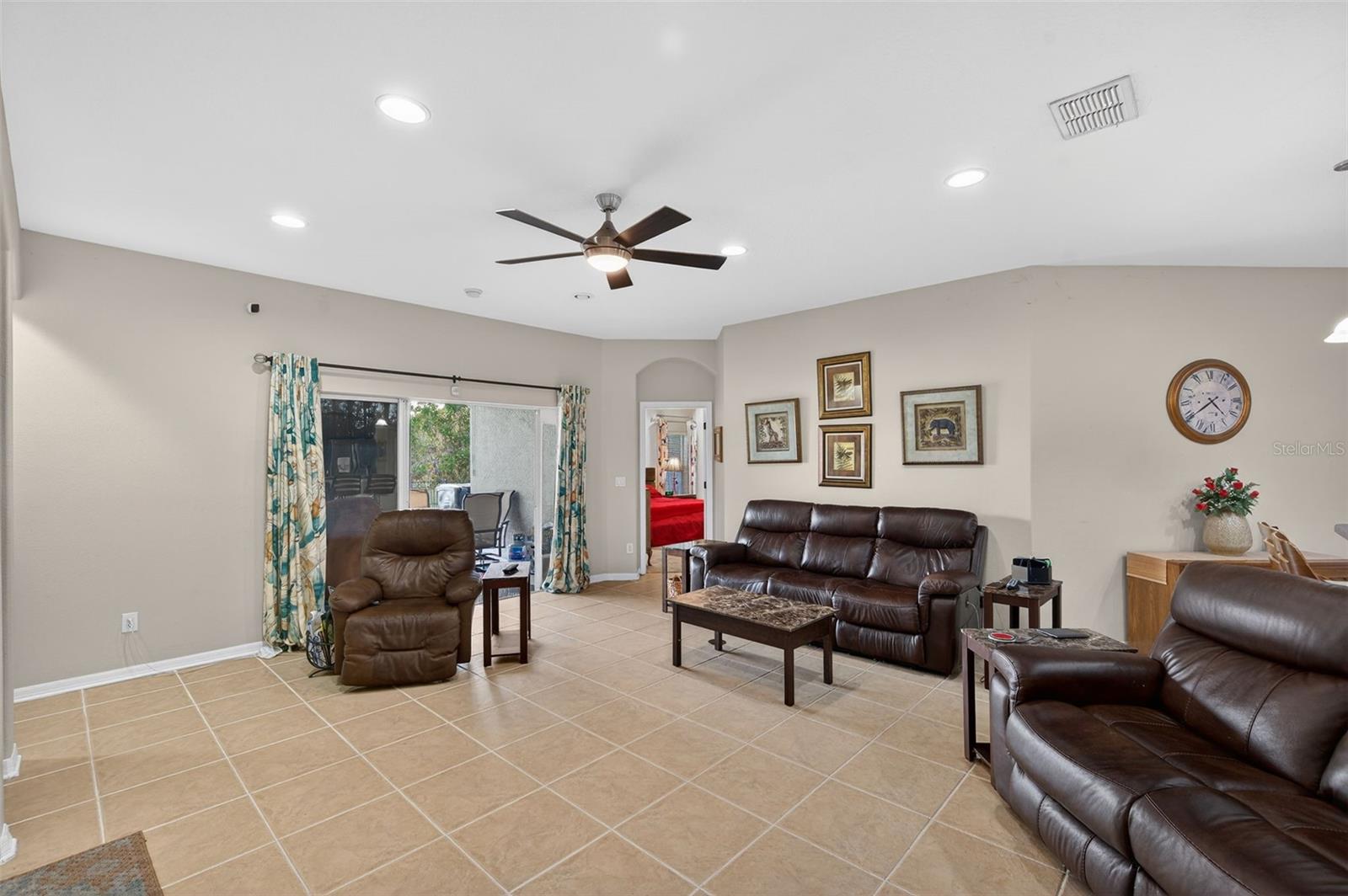 WATERS EDGE - Residential