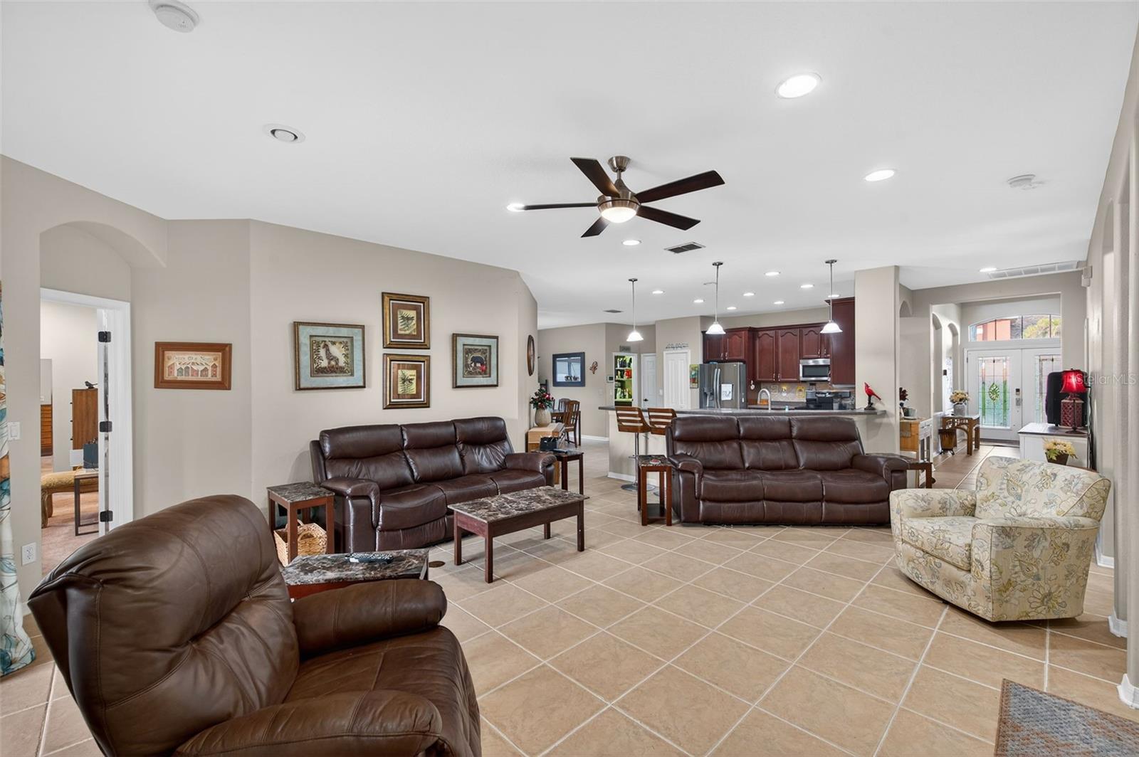 WATERS EDGE - Residential