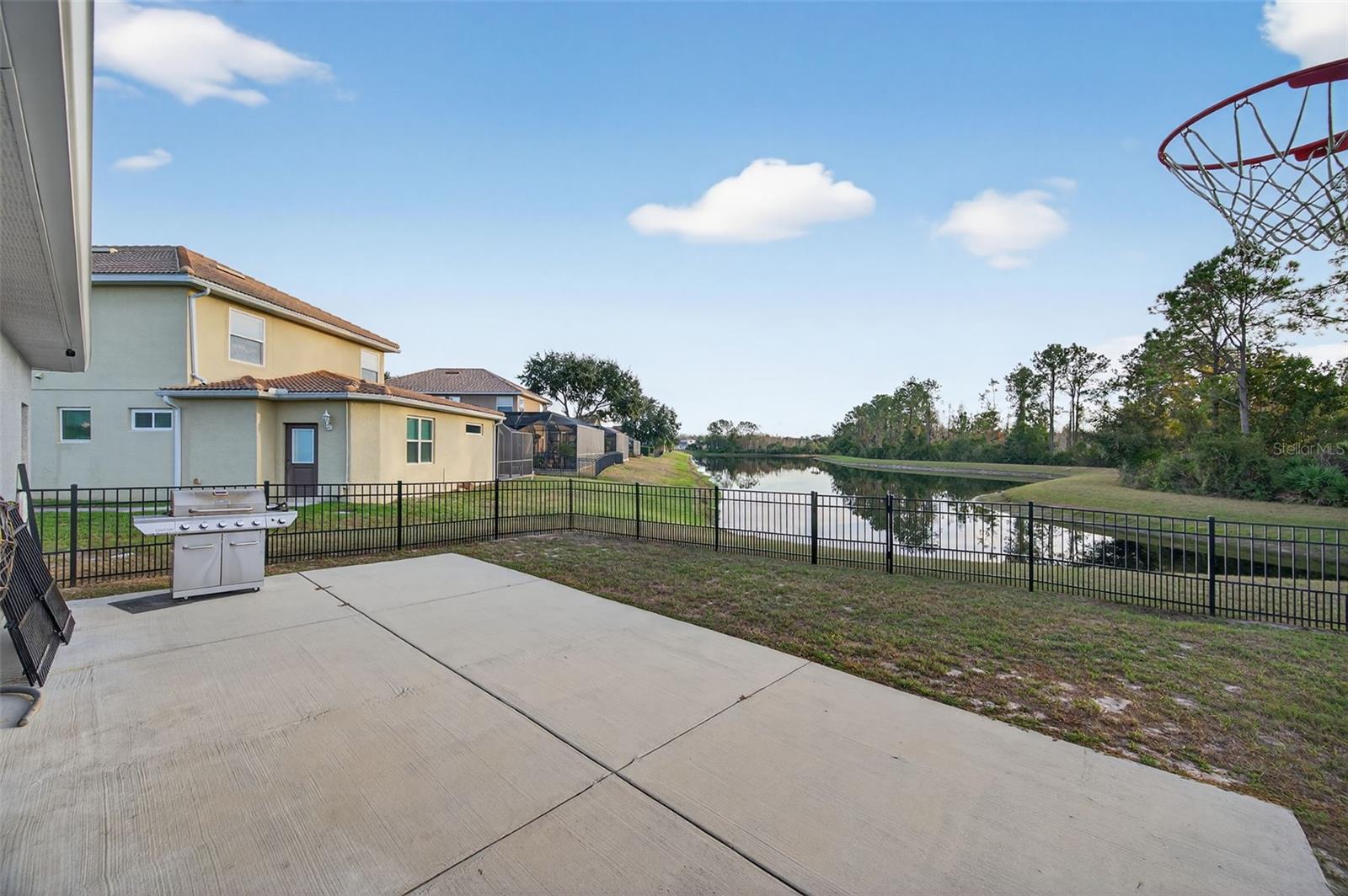 WATERS EDGE - Residential