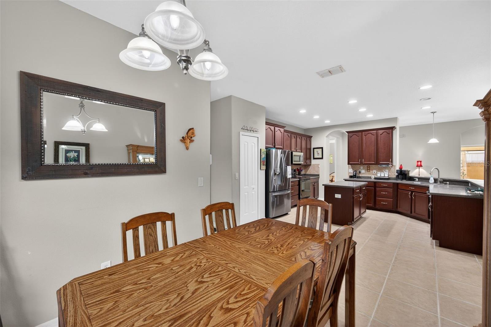 WATERS EDGE - Residential