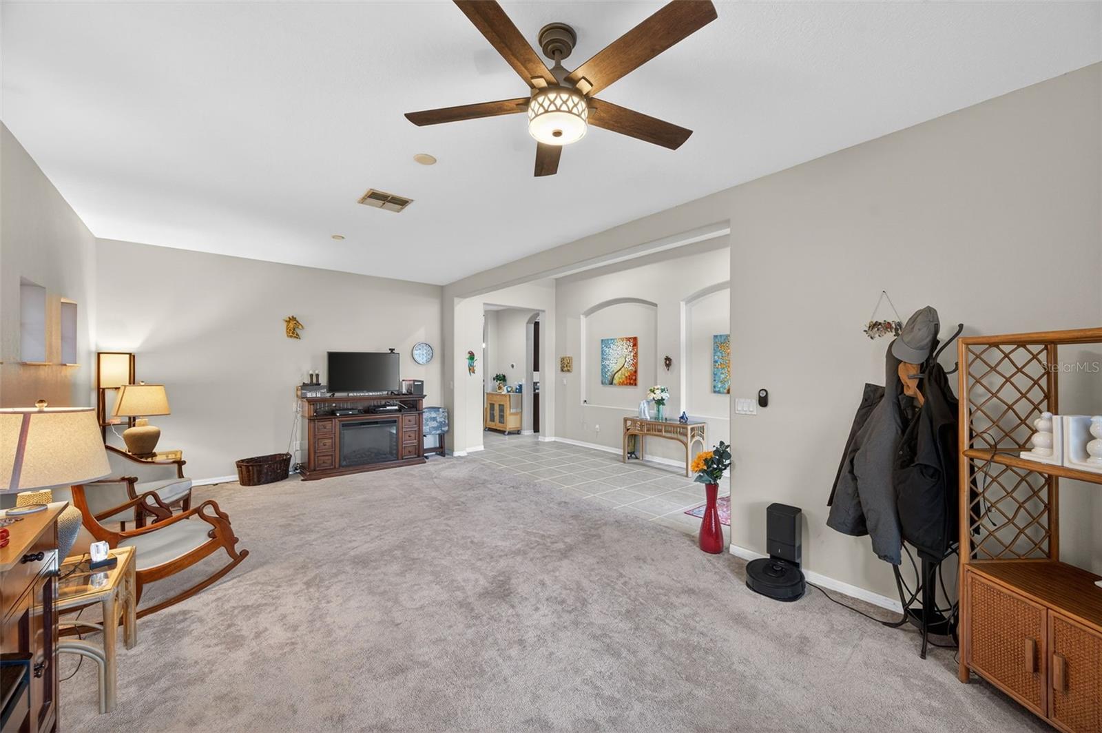 WATERS EDGE - Residential