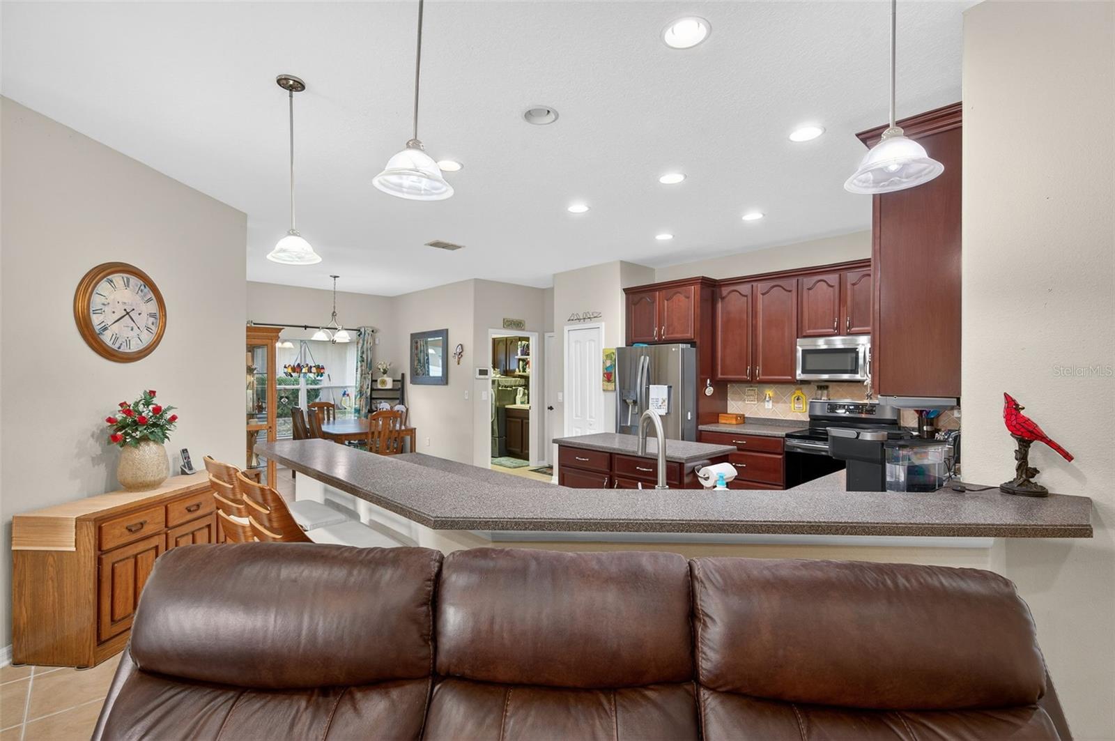 WATERS EDGE - Residential