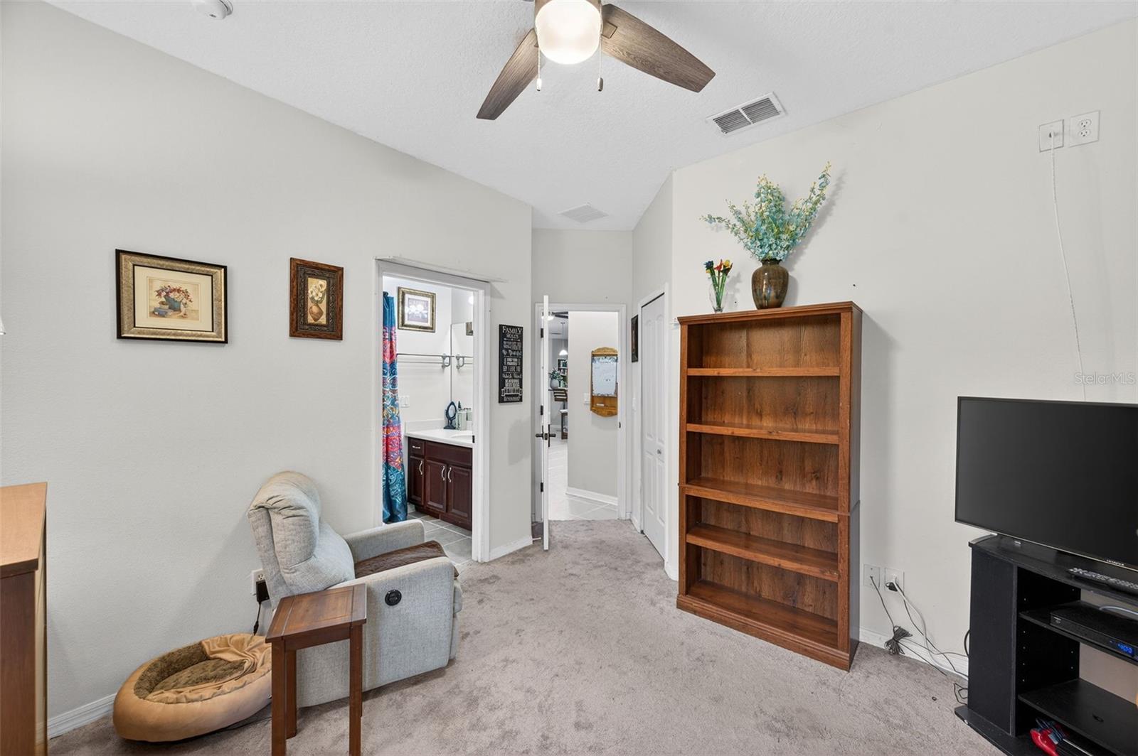 WATERS EDGE - Residential