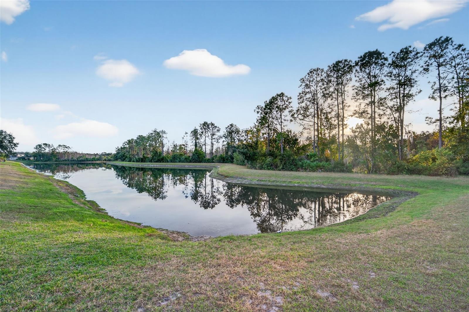 WATERS EDGE - Residential