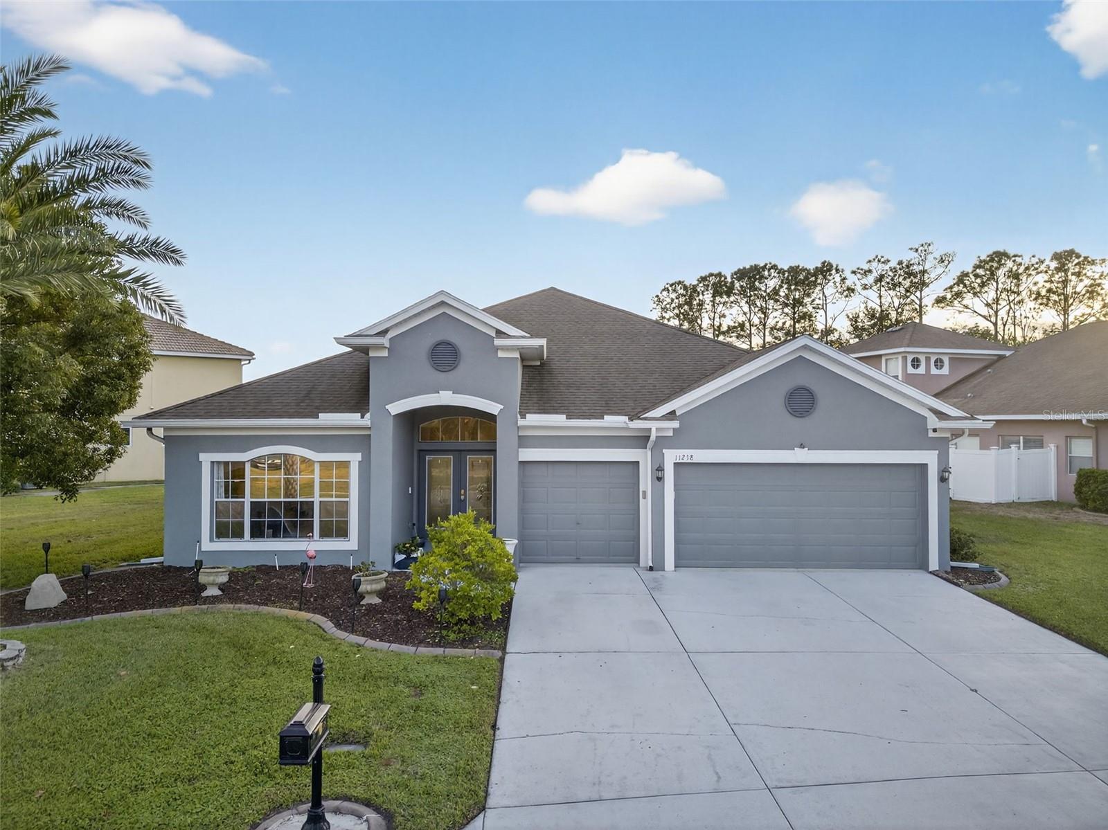 WATERS EDGE - Residential