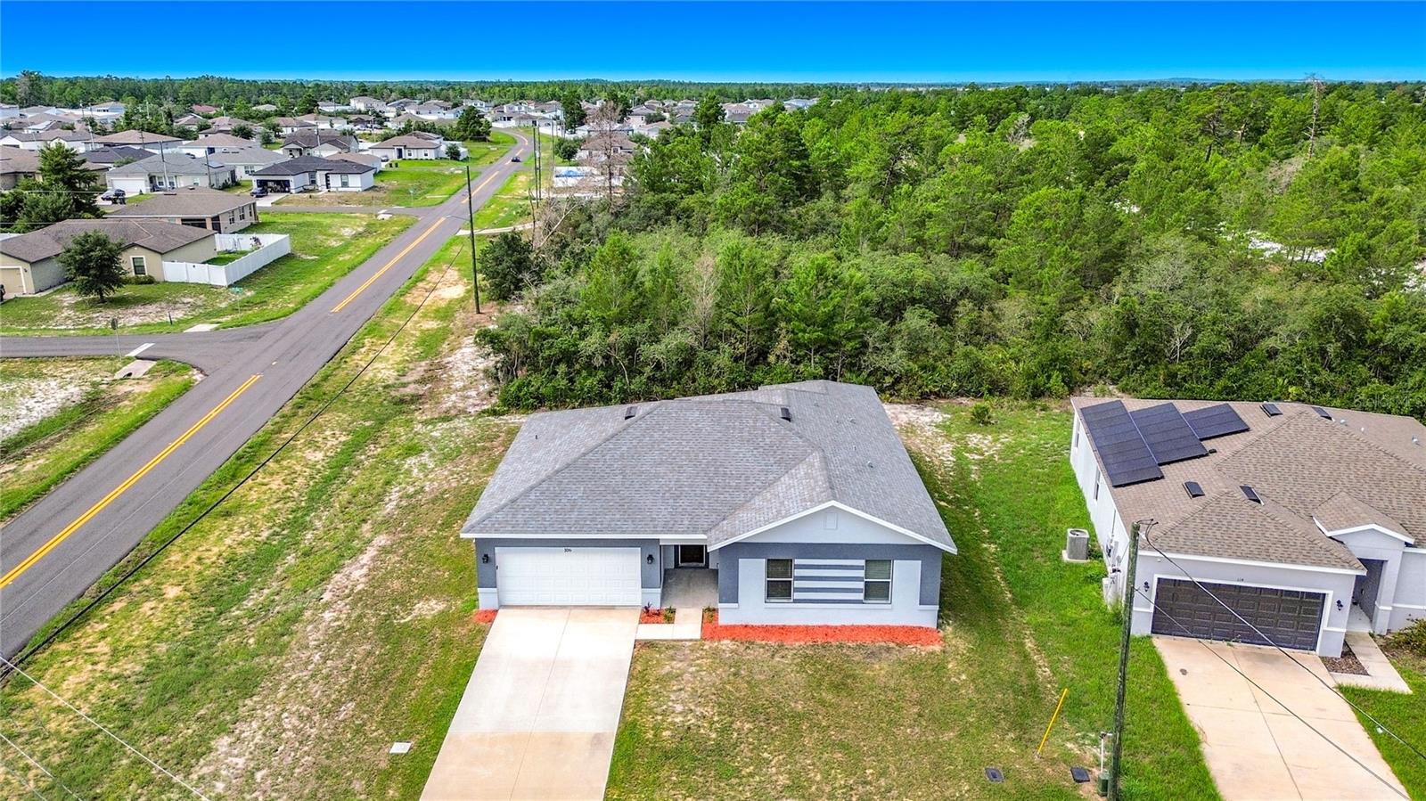 106 OAK CIRCLE