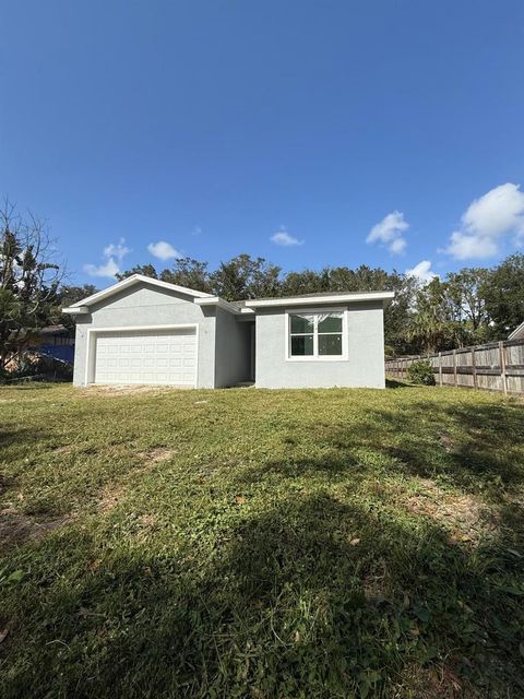 A home in APOPKA