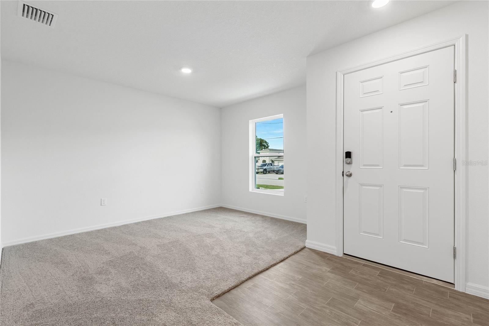 PALM COAST SEC 32 - Residential Lease