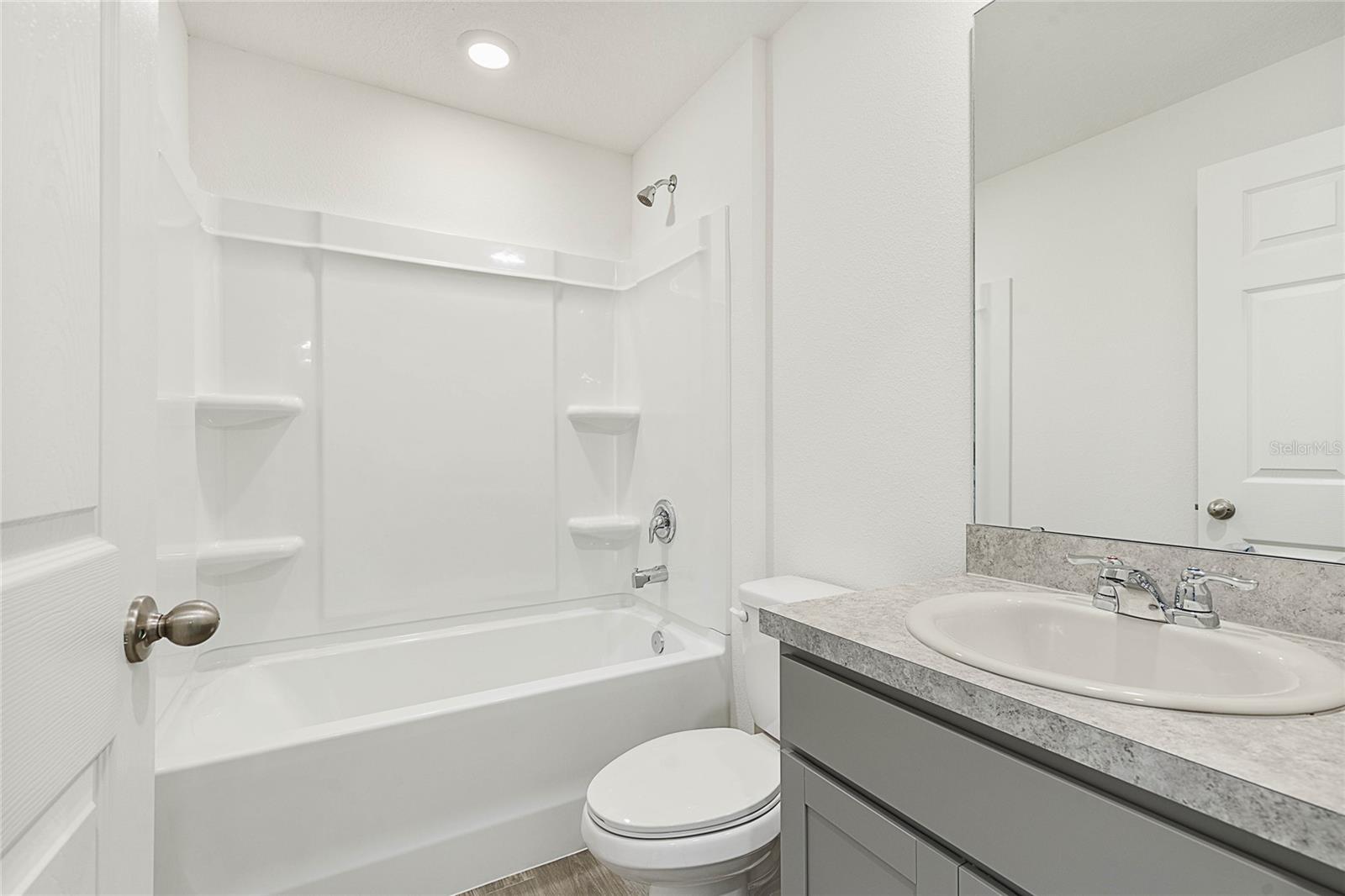 PALM COAST SEC 32 - Residential Lease