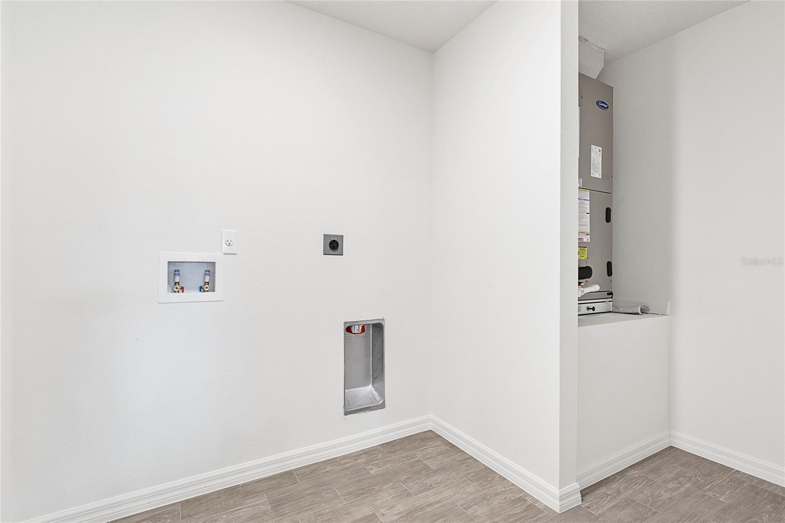 PALM COAST SEC 32 - Residential Lease