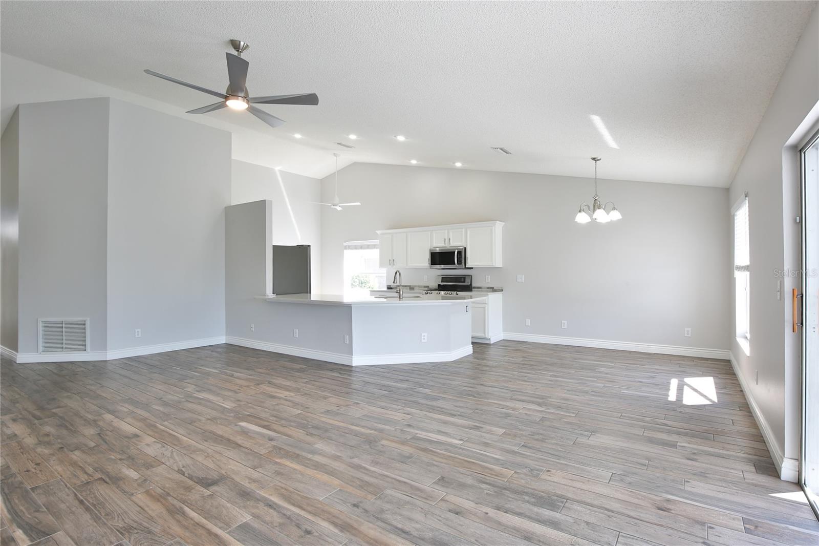 SABAL HARBOUR PH I-A - Residential