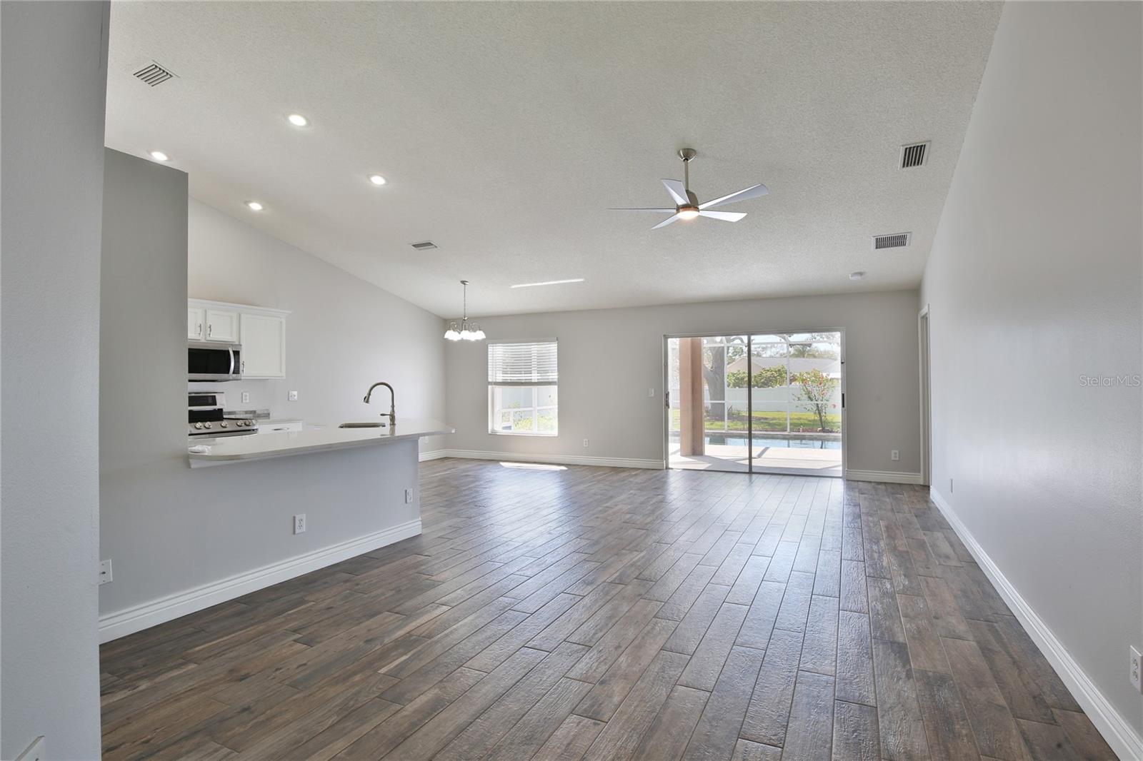 SABAL HARBOUR PH I-A - Residential