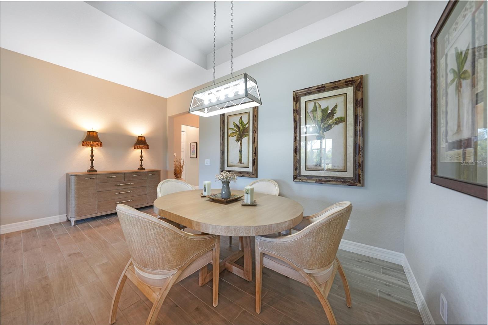 ROTONDA LAKES - Residential