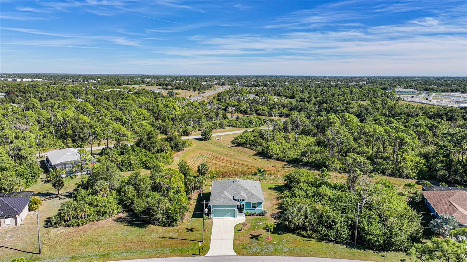 ROTONDA LAKES - Residential