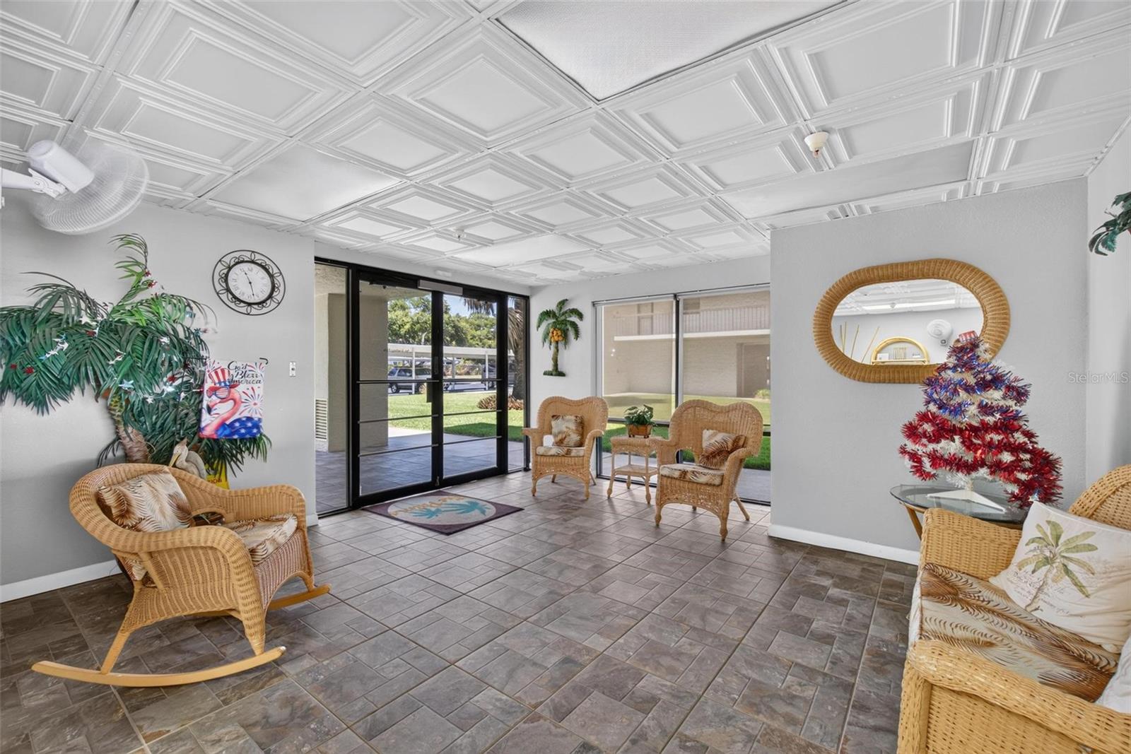 9860 62ND TERRACE N 1043
