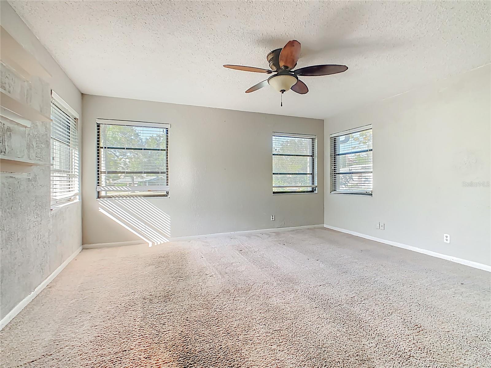 WESTLAKE VILLAGE - Residential