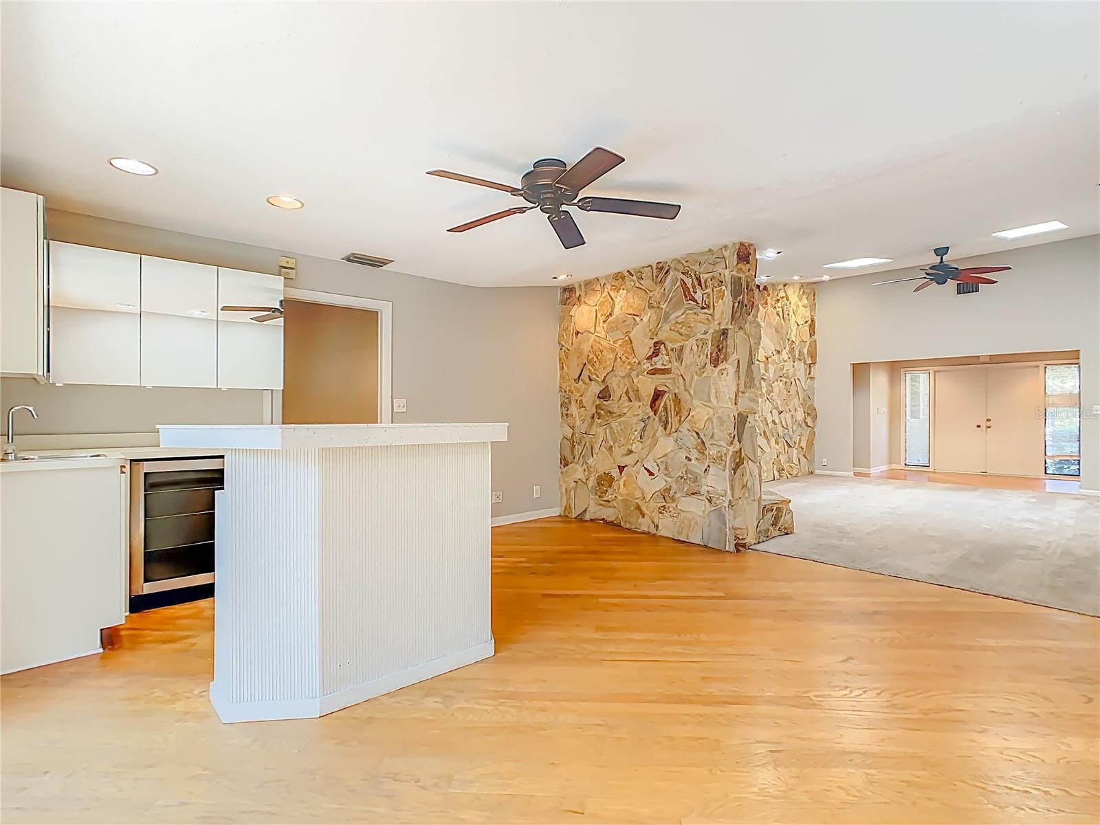 WESTLAKE VILLAGE - Residential