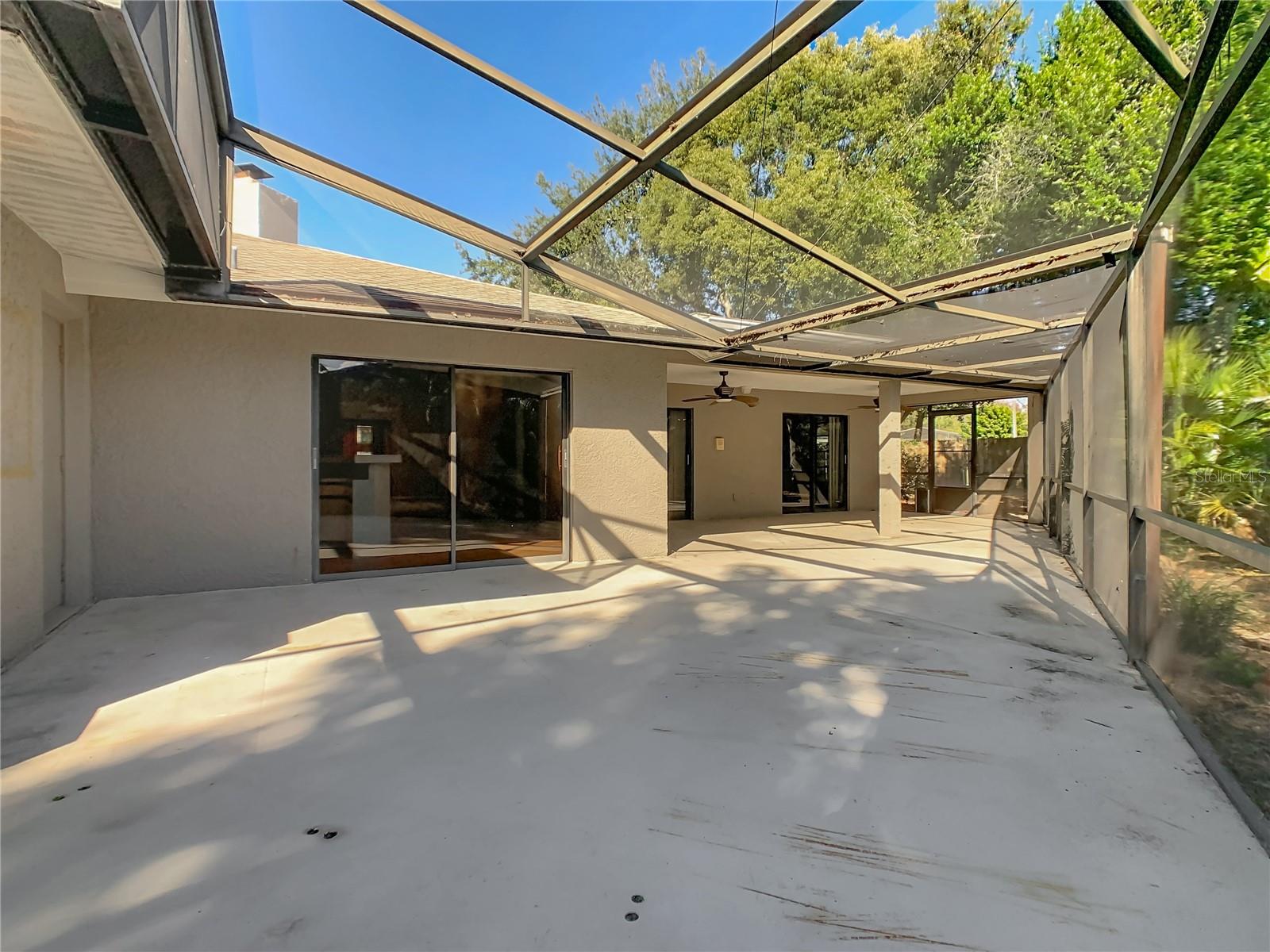 WESTLAKE VILLAGE - Residential