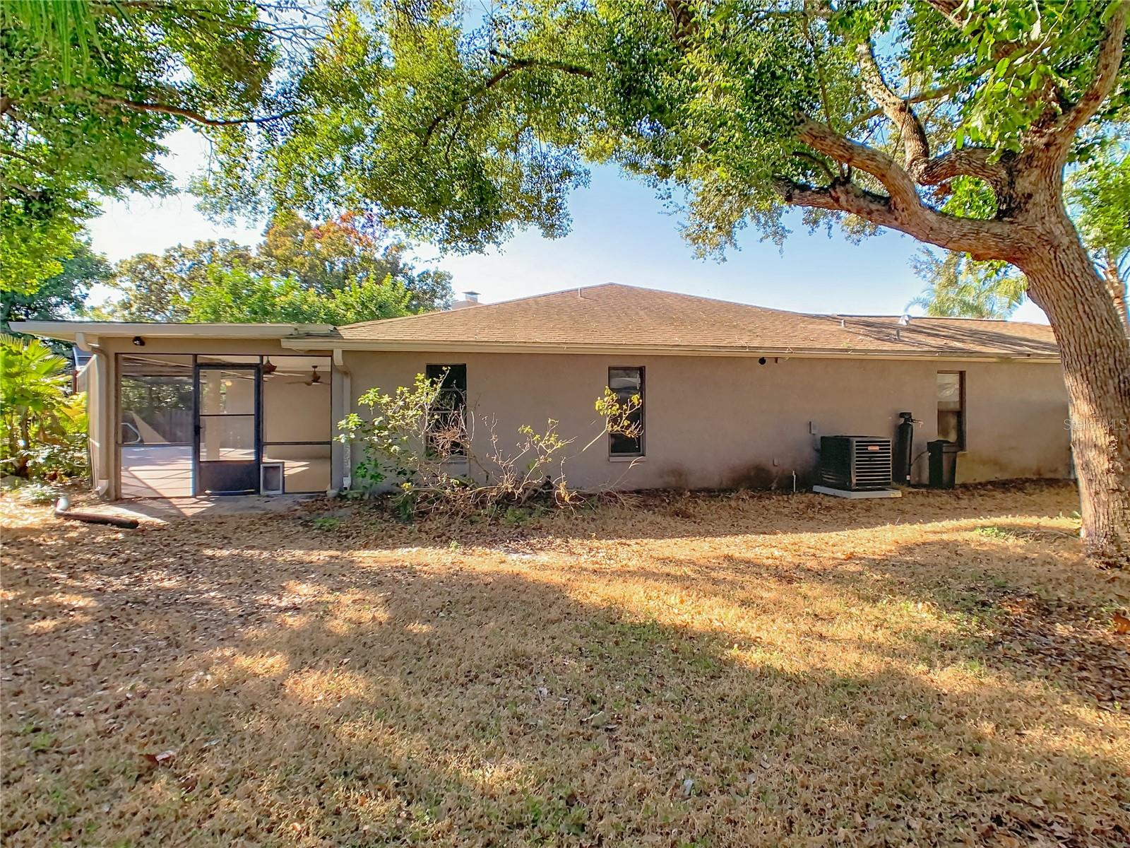 WESTLAKE VILLAGE - Residential