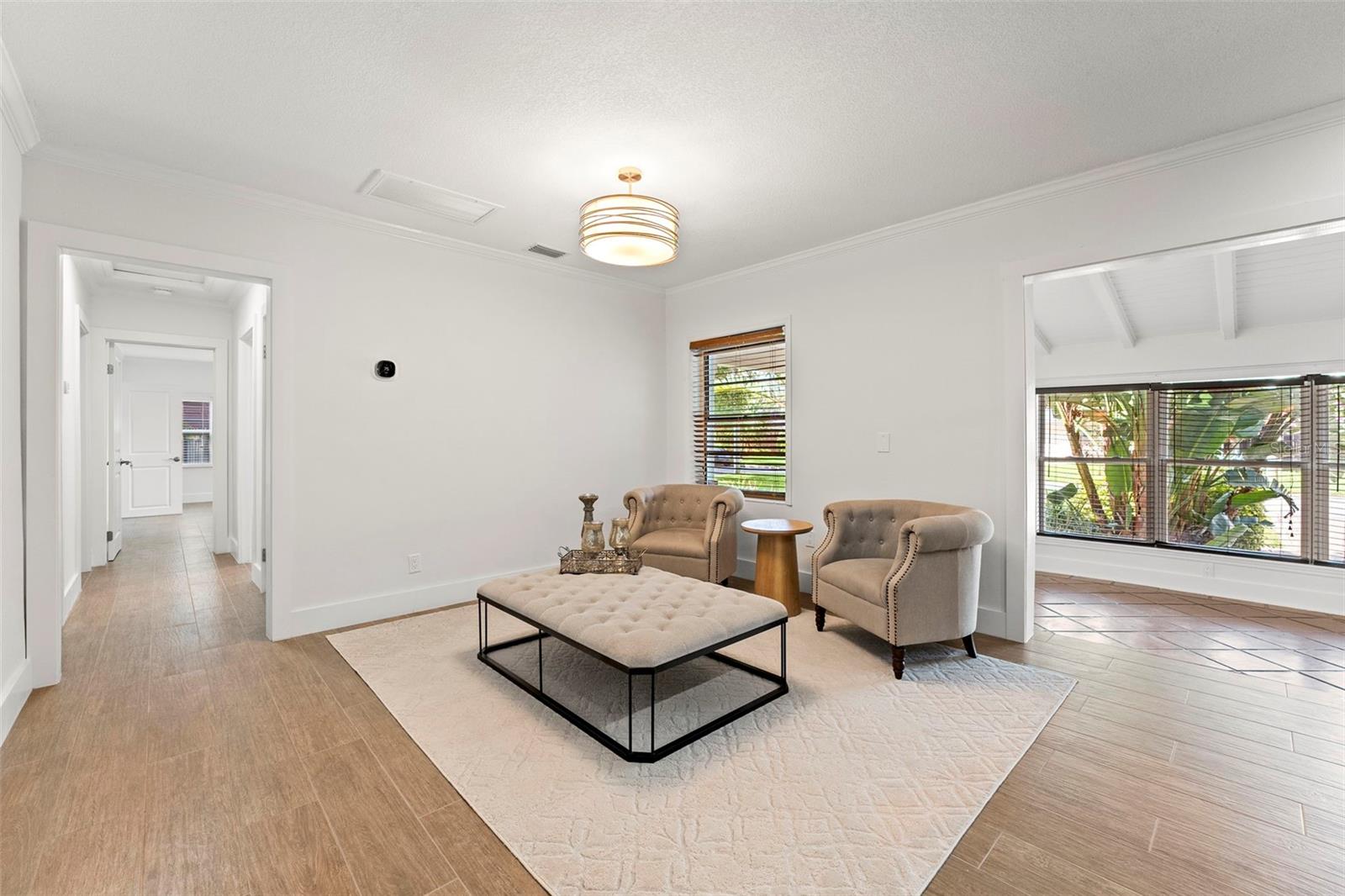 605 BOSPHOROUS AVENUE