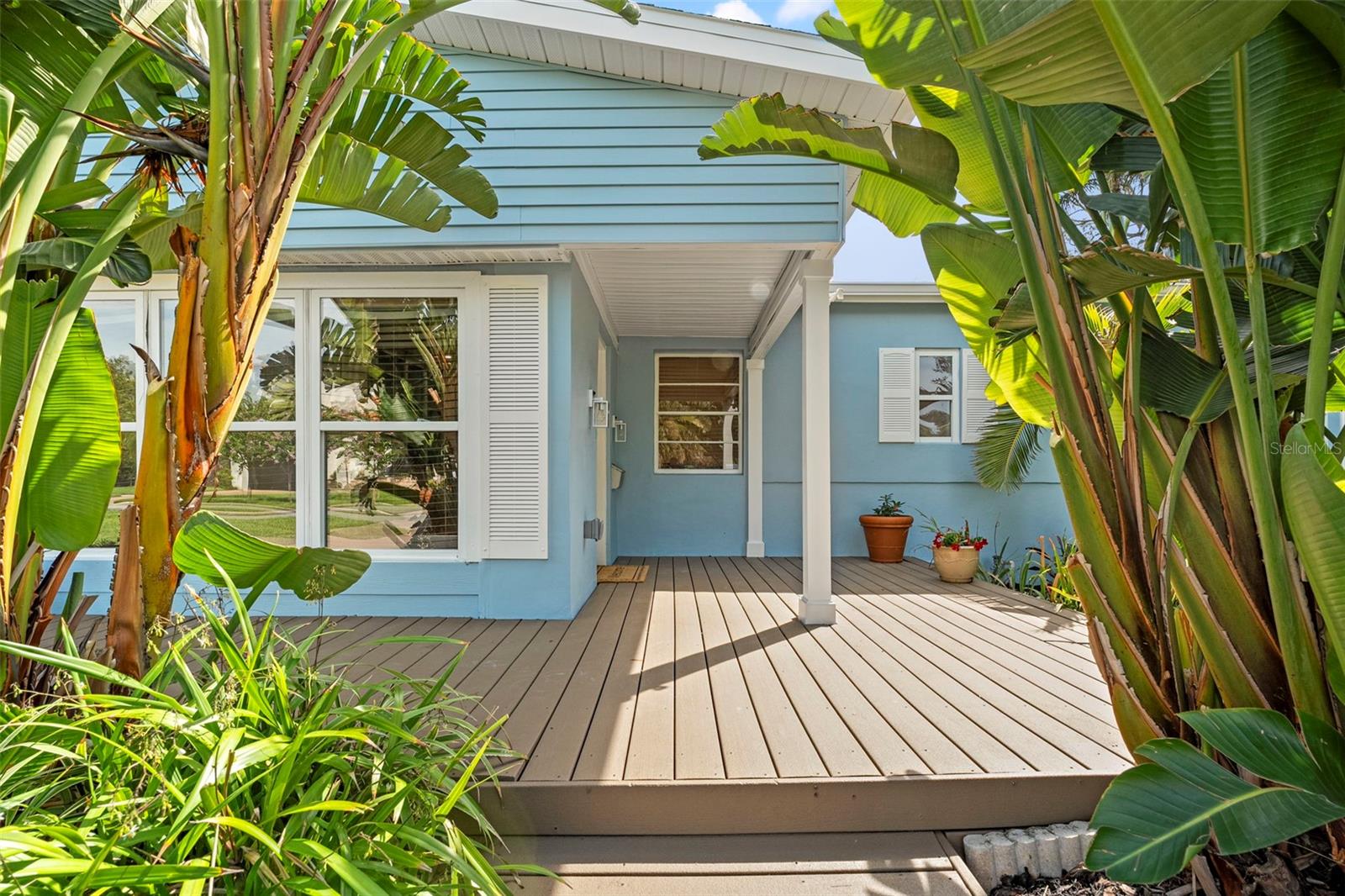 605 BOSPHOROUS AVENUE