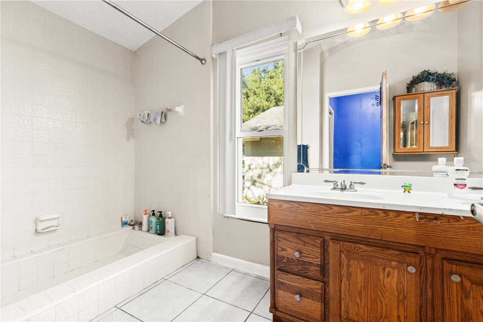 NORTH BAY HILLS FIRST ADD UNIT TWO - Residential