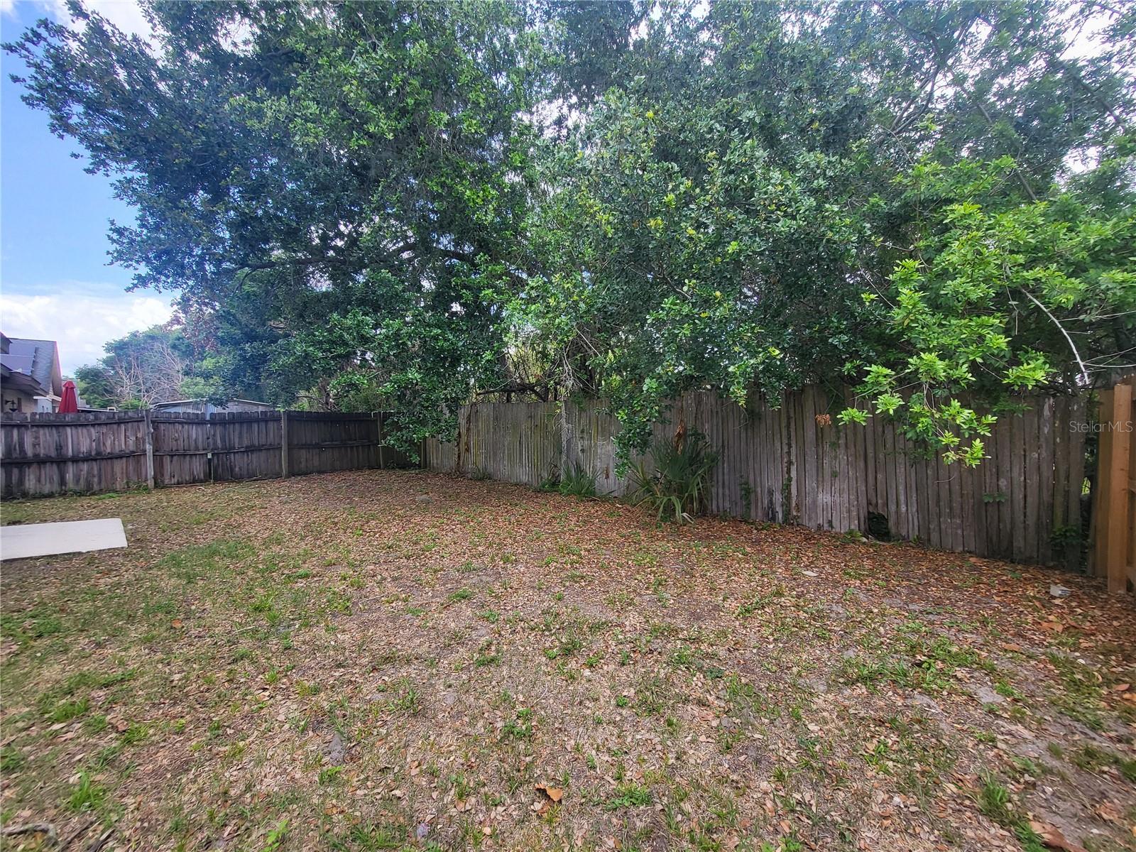 PINE RIDGE HOLLOW PH 02 - Residential