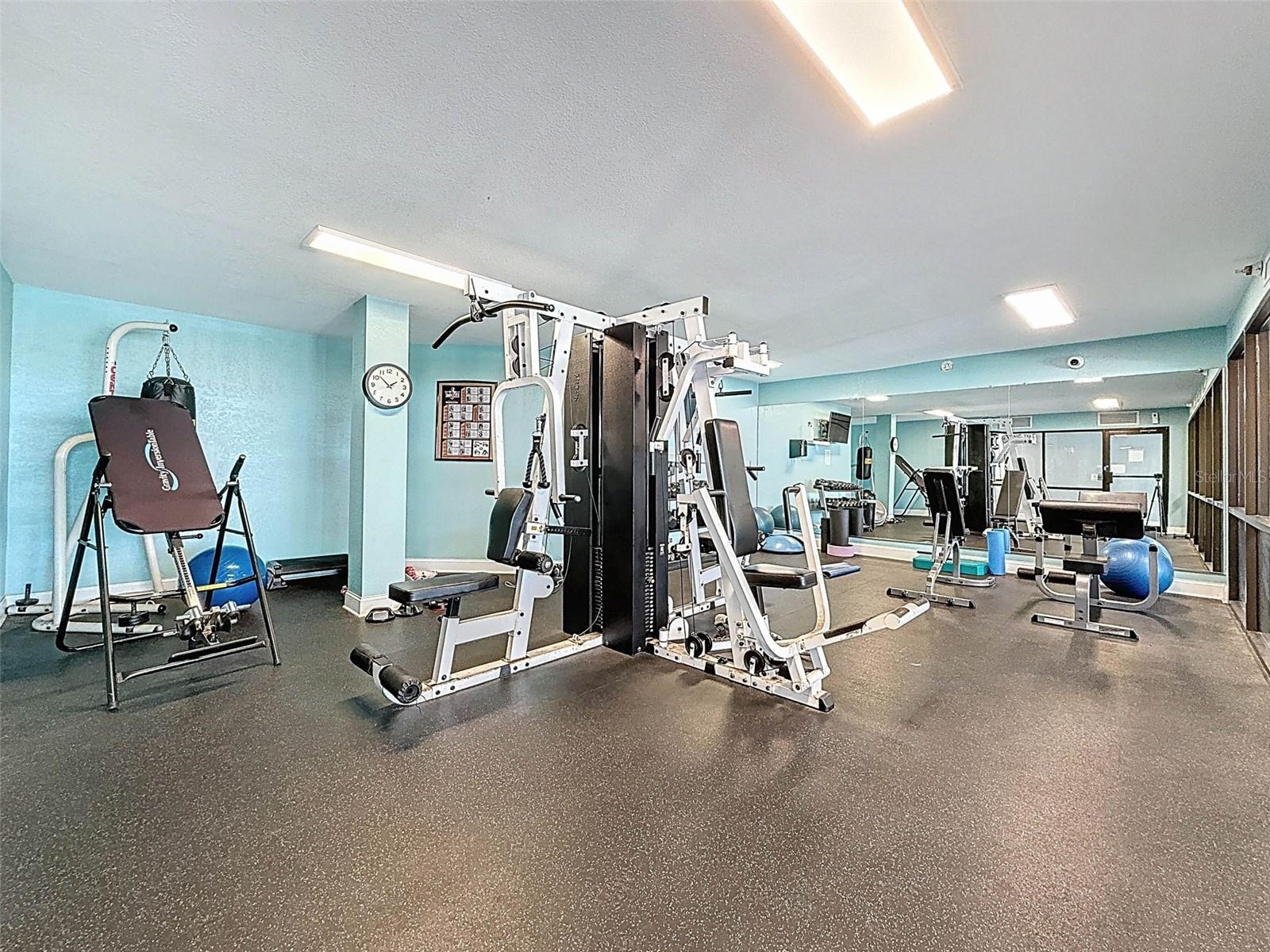 GULF ISLAND BEACH TENNIS - Residential