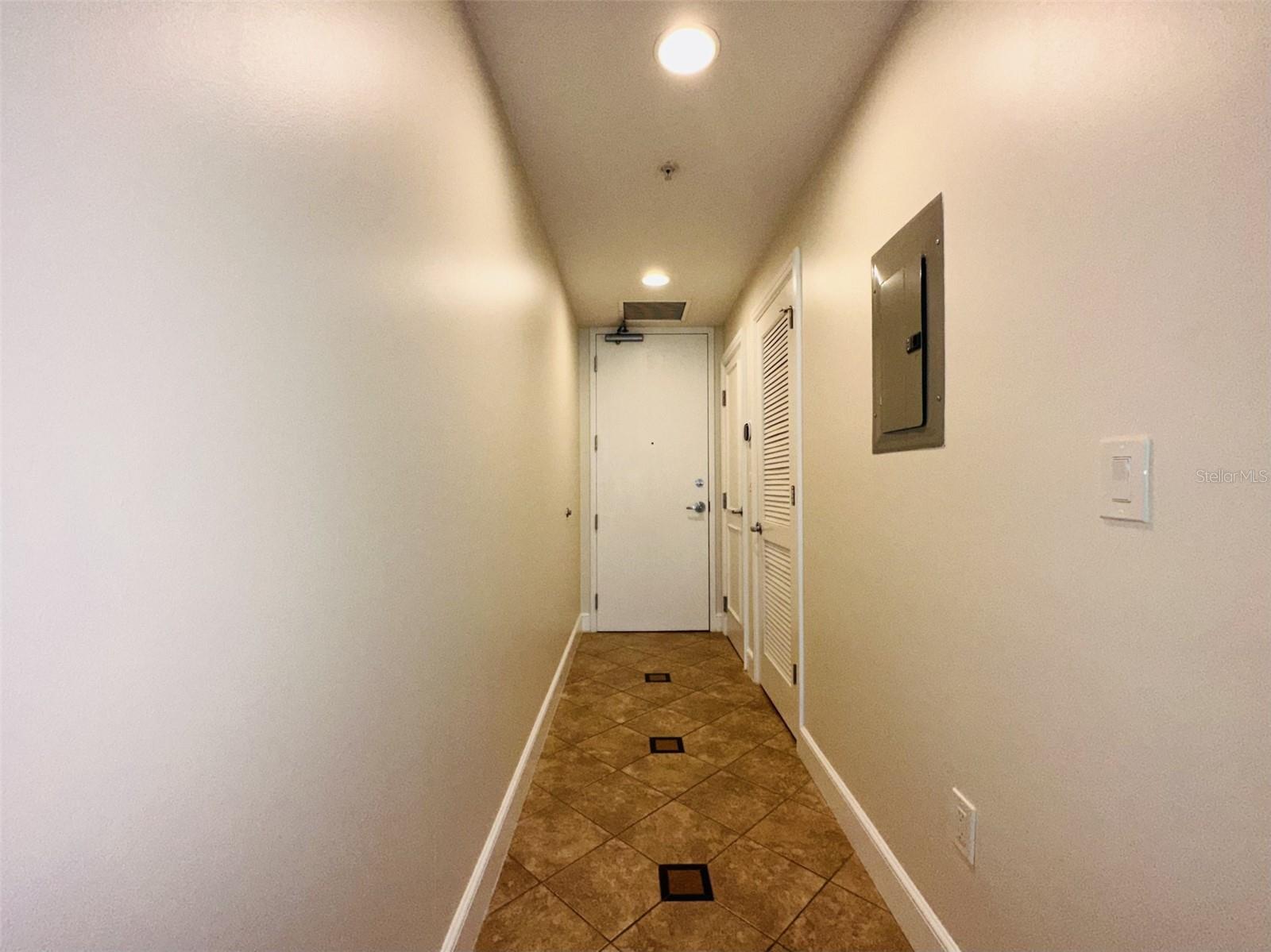 101 S EOLA DRIVE 518