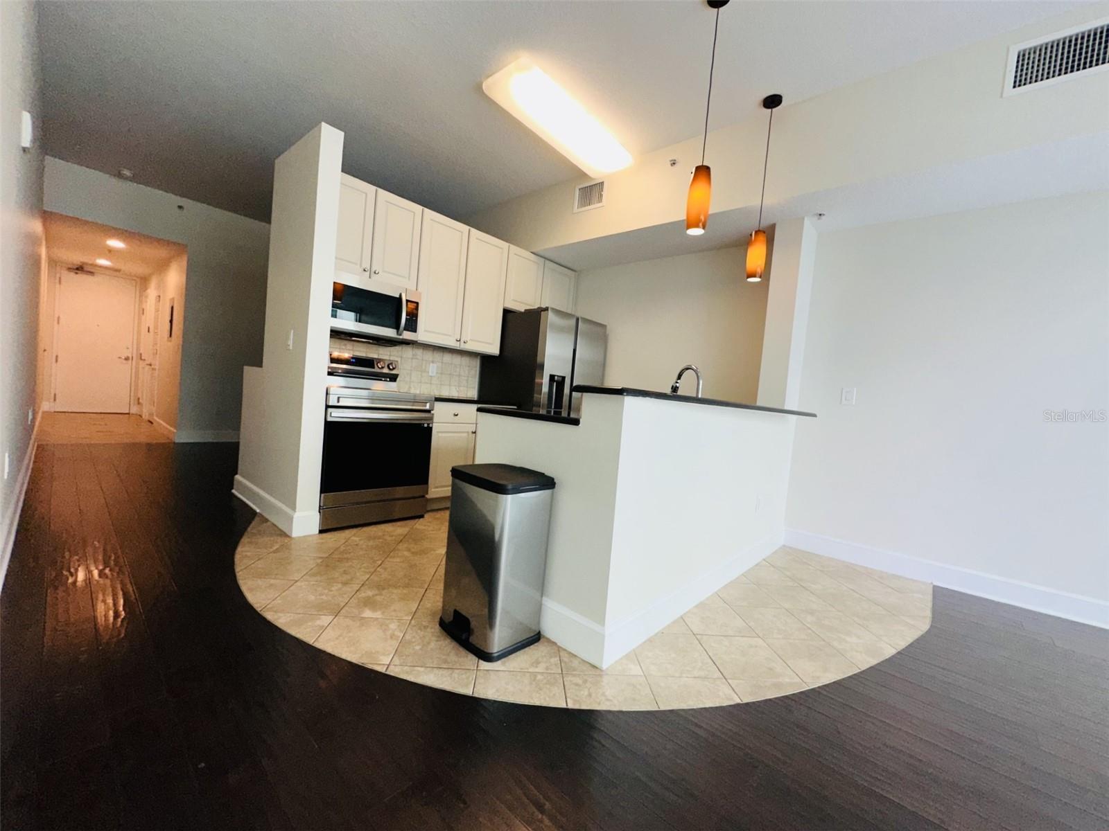 101 S EOLA DRIVE 518