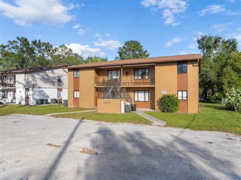 Photo of 2547 Myrtle Avenue, Sanford, FL 32773 (MLS # O6358503)